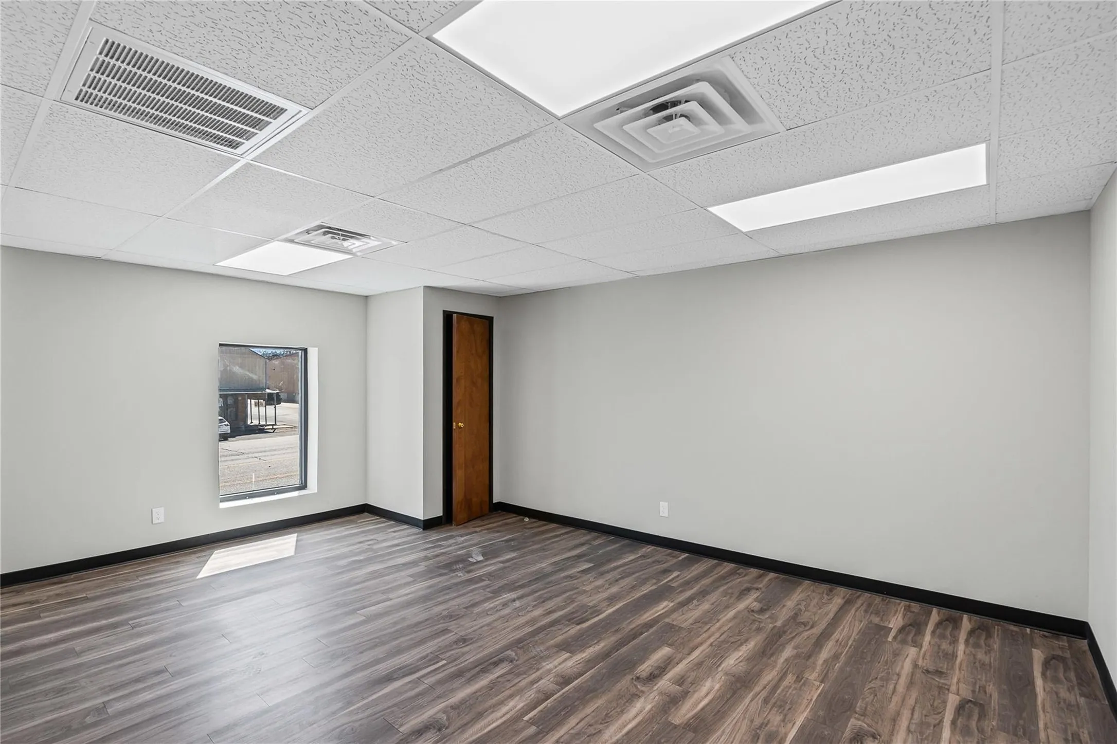 Office For Rent in Wise County , 117 W Rock Island Avenue, Boyd, Texas 76023, 0, 0, Garage spaces, 0 Sqft, built in 1993, Price $1, mls#21355235, Real Estate Agent in Boyd, Homes For Rent in Wise county, Homes For Rent in Boyd, Realtor in Boyd Texas, Real Estate Brokerage Independent Realty Texas, Luminita Cordes Realtor