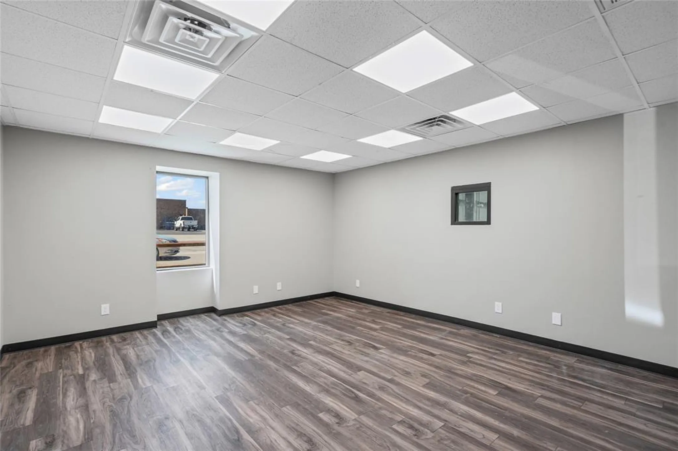 Office For Rent in Wise County , 117 W Rock Island Avenue, Boyd, Texas 76023, 0, 0, Garage spaces, 0 Sqft, built in 1993, Price $1, mls#21355235, Real Estate Agent in Boyd, Homes For Rent in Wise county, Homes For Rent in Boyd, Realtor in Boyd Texas, Real Estate Brokerage Independent Realty Texas, Luminita Cordes Realtor
