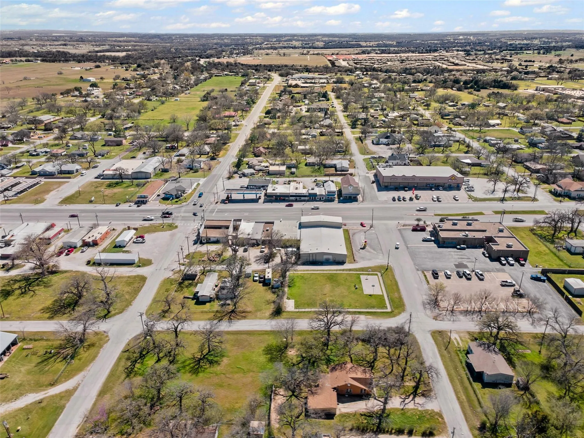 Office For Rent in Wise County , 117 W Rock Island Avenue, Boyd, Texas 76023, 0, 0, Garage spaces, 0 Sqft, built in 1993, Price $1, mls#21355235, Real Estate Agent in Boyd, Homes For Rent in Wise county, Homes For Rent in Boyd, Realtor in Boyd Texas, Real Estate Brokerage Independent Realty Texas, Luminita Cordes Realtor