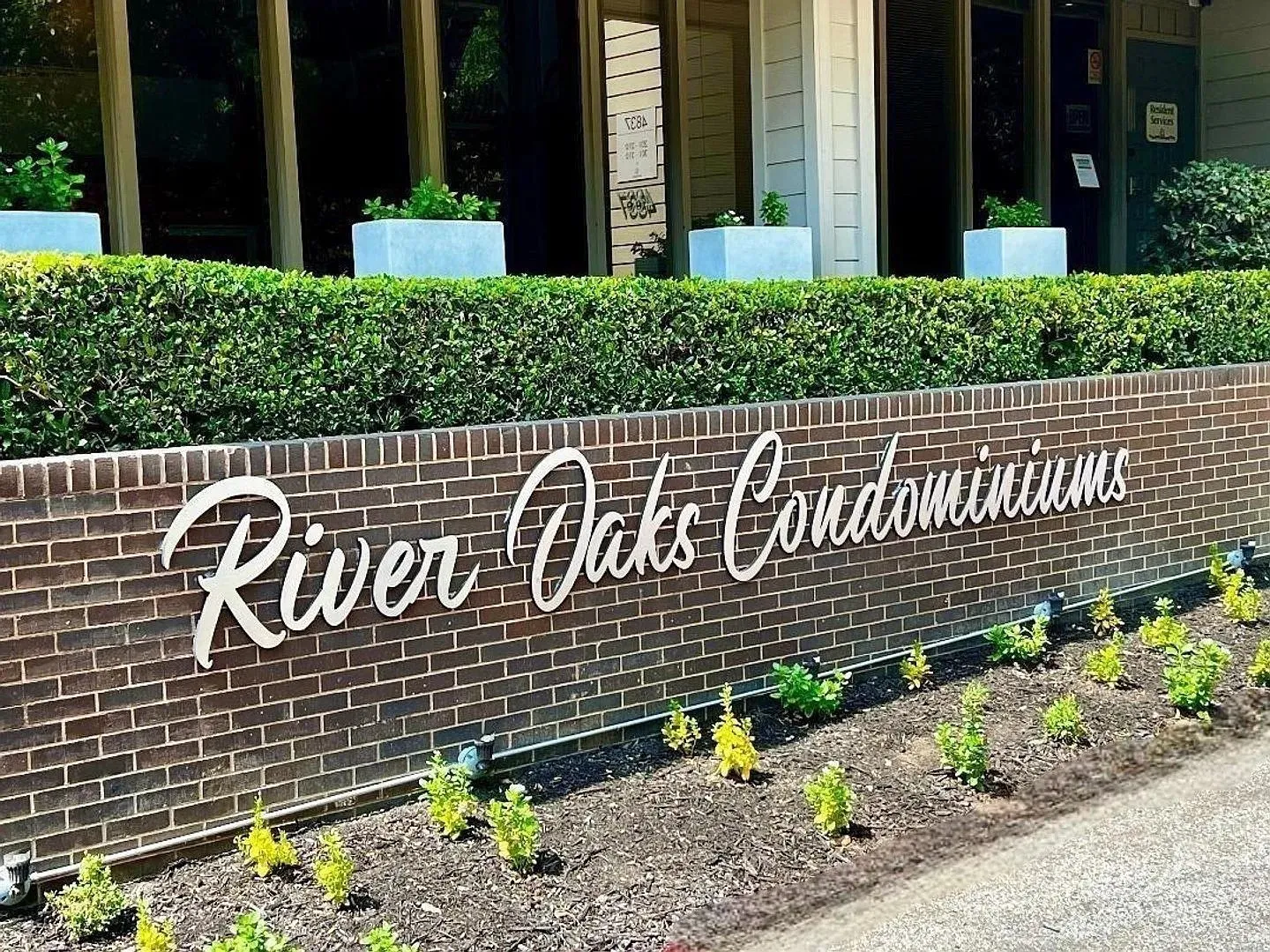 Condominium For Rent in Dallas County , 4859 Cedar Springs Road 150, Dallas, Texas 75219, 1 Bedroom, 1 Bathroom, Garage spaces, 665 Sqft, built in 1970, mls#21360106, Real Estate Agent in Dallas, Homes For Rent in Dallas county, Homes For Rent in Dallas, Realtor in Dallas Texas, Real Estate Brokerage Independent Realty Texas, Luminita Cordes Realtor