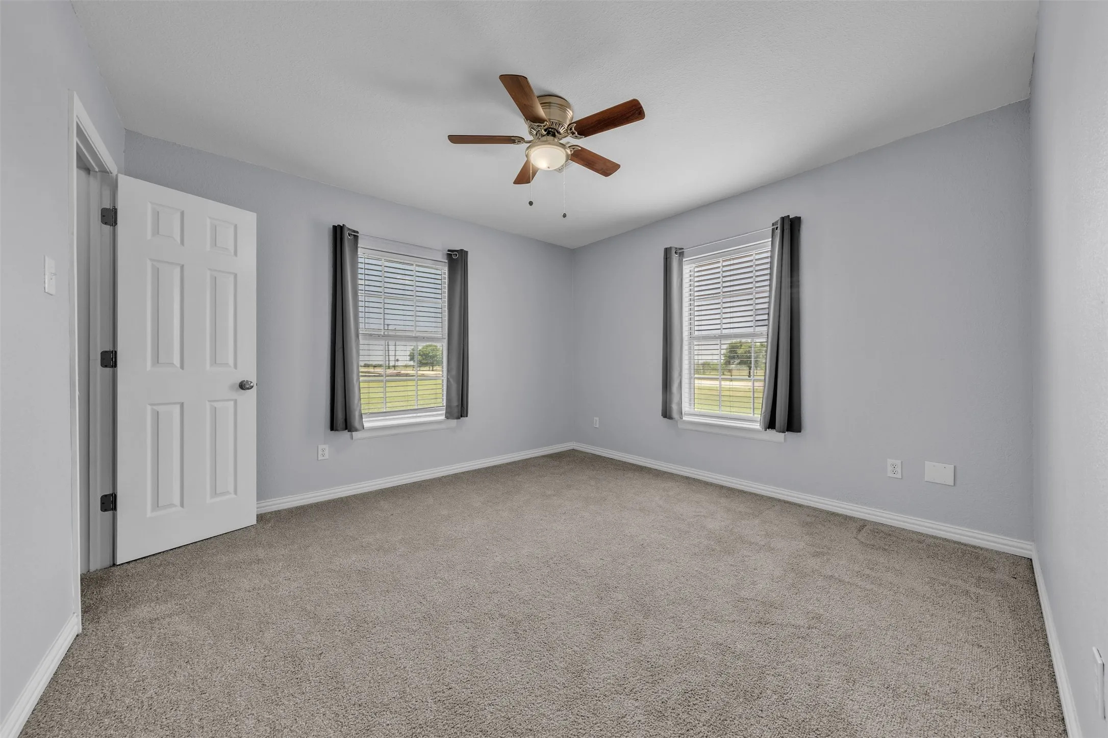 Single Family Residence For Sale in Denton County , 10282 Gentry Drive, Justin, Texas 76247, 3 Bedroom, 2 Bathroom, 2 Garage spaces, 1,722 Sqft, built in 1997, mls#21359208, Real Estate Agent in Justin, Homes For Sale in Denton county, Homes For Sale in Justin, Realtor in Justin Texas, Real Estate Brokerage Independent Realty Texas, Luminita Cordes Realtor