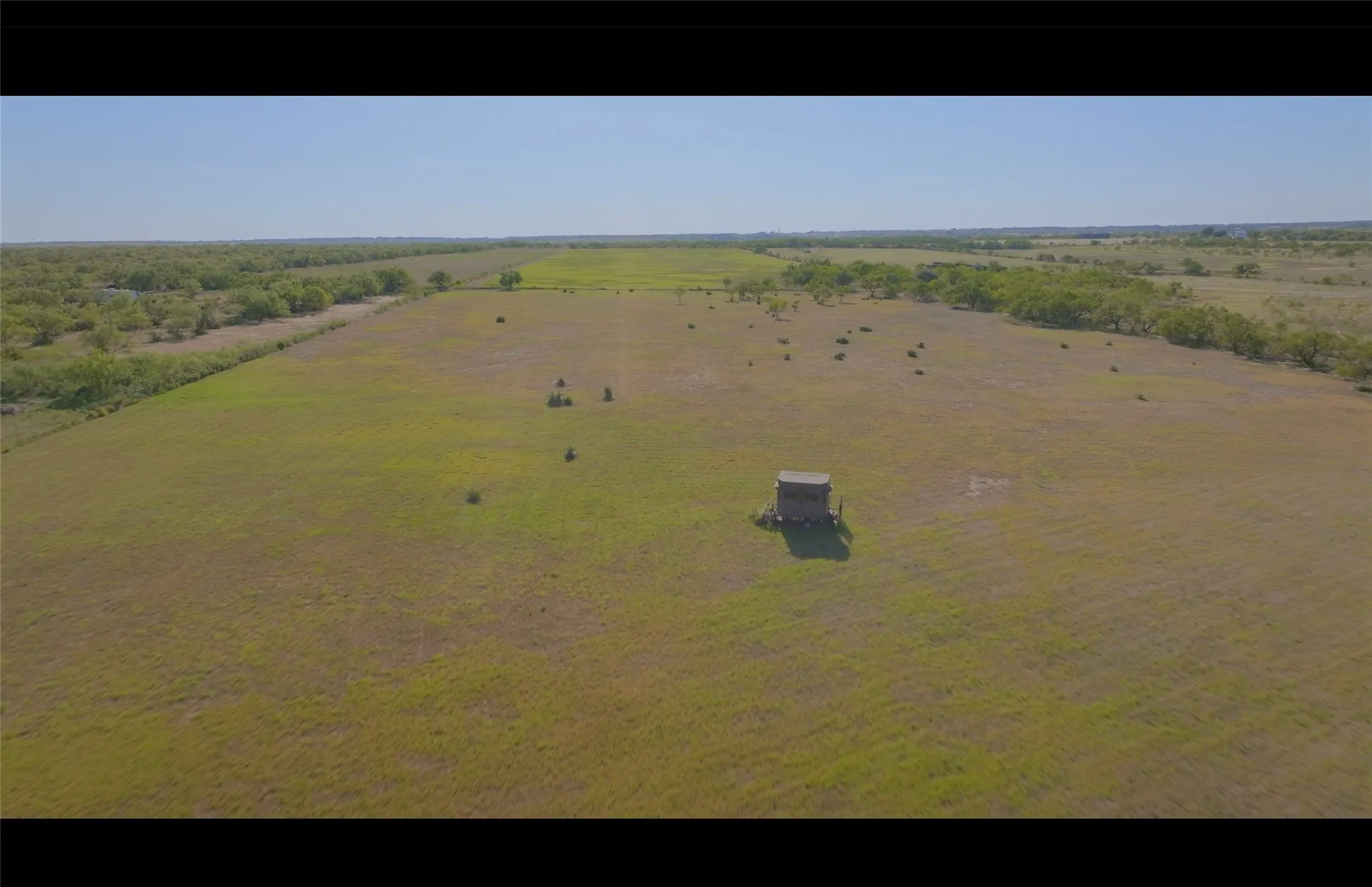 Single Family Residence For Sale in Mc Culloch County , 2077 CR 414 CR 414, Rochelle, Texas 76872, 4 Bedroom, 3 Bathroom, 1 Garage spaces, 2,645 Sqft, built in 1995, Price $375,000, mls#21360030, Real Estate Agent in Rochelle, Homes For Sale in Mc Culloch county, Homes For Sale in Rochelle, Realtor in Rochelle Texas, Real Estate Brokerage Independent Realty Texas, Luminita Cordes Realtor