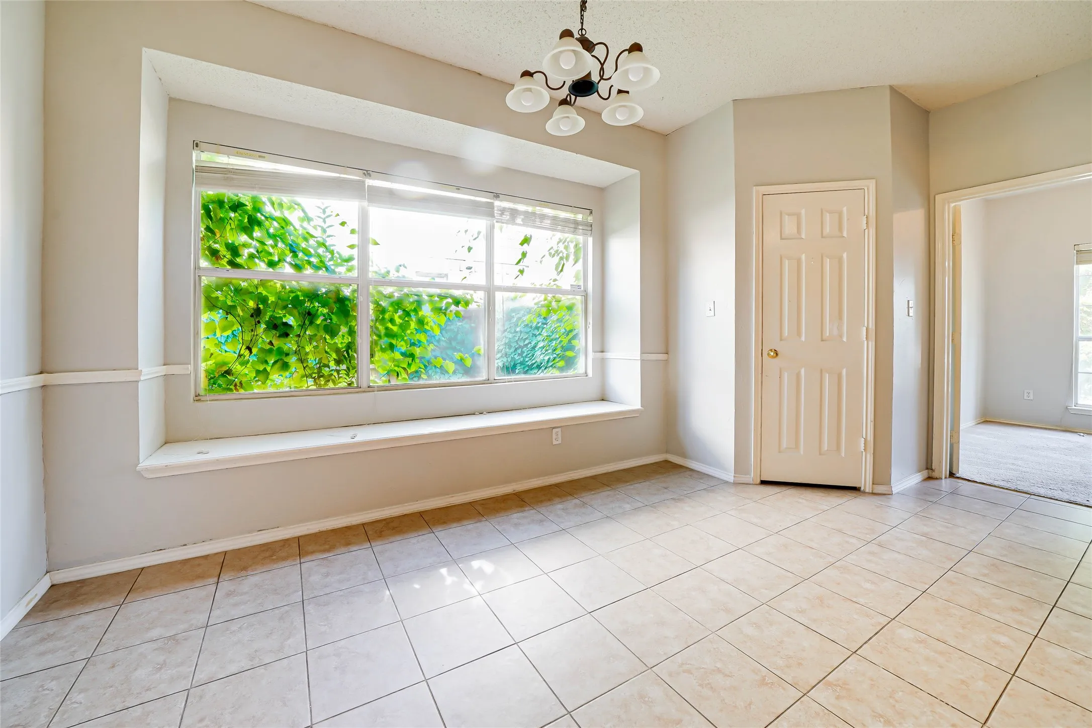 Single Family Residence For Rent in Collin County , 5008 Vineyard Lane, Mc Kinney, Texas 75070, 5 Bedroom, 3 Bathroom, 2 Garage spaces, 2,572 Sqft, built in 1999, mls#21361598, Real Estate Agent in Mc Kinney, Homes For Rent in Collin county, Homes For Rent in Mc Kinney, Realtor in Mc Kinney Texas, Real Estate Brokerage Independent Realty Texas, Luminita Cordes Realtor