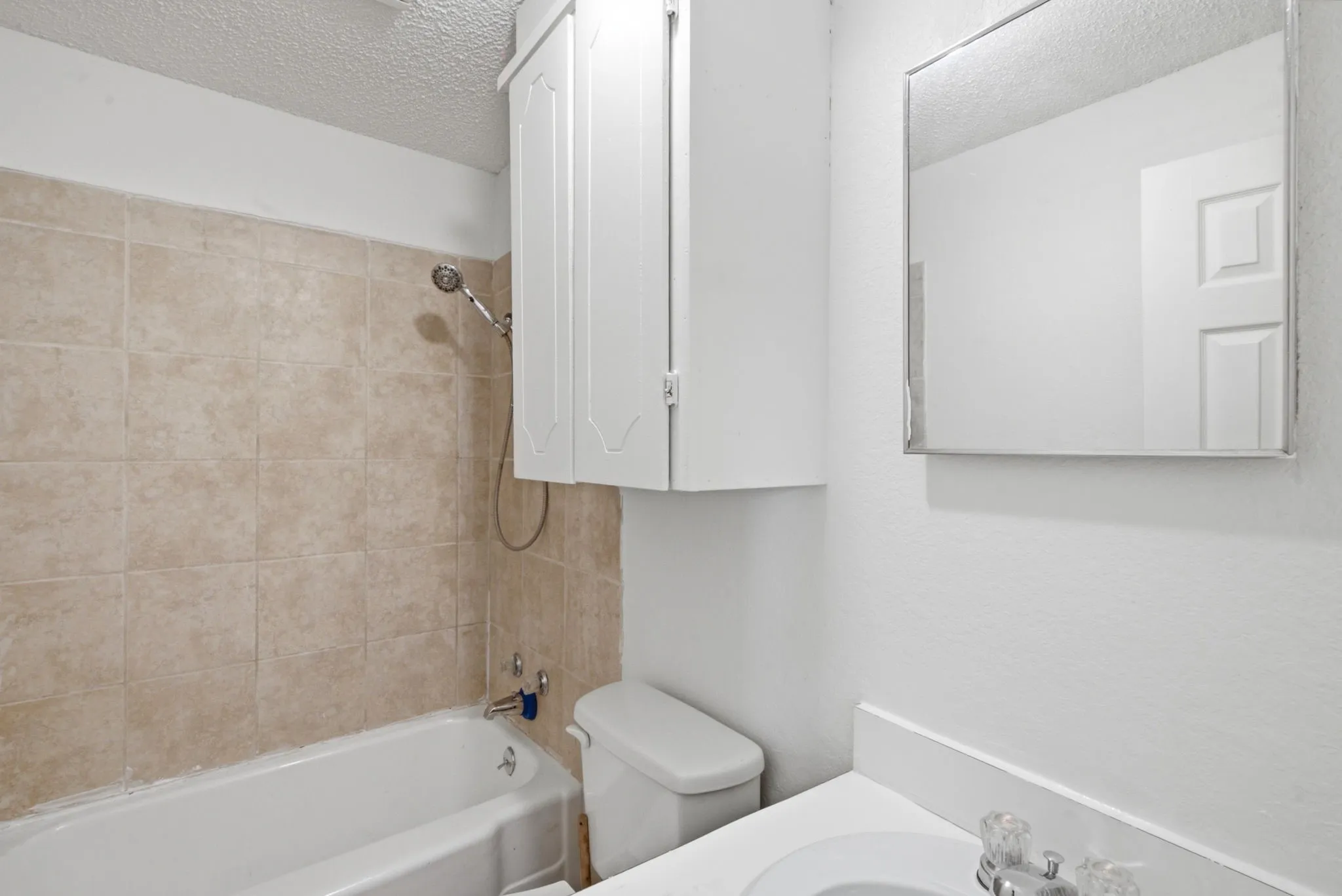 Single Family Residence For Sale in Parker County , 905 N Rusk Street, Weatherford, Texas 76086, 3 Bedroom, 2 Bathroom, Garage spaces, 1,076 Sqft, built in 0, mls#21360732, Real Estate Agent in Weatherford, Homes For Sale in Parker county, Homes For Sale in Weatherford, Realtor in Weatherford Texas, Real Estate Brokerage Independent Realty Texas, Luminita Cordes Realtor