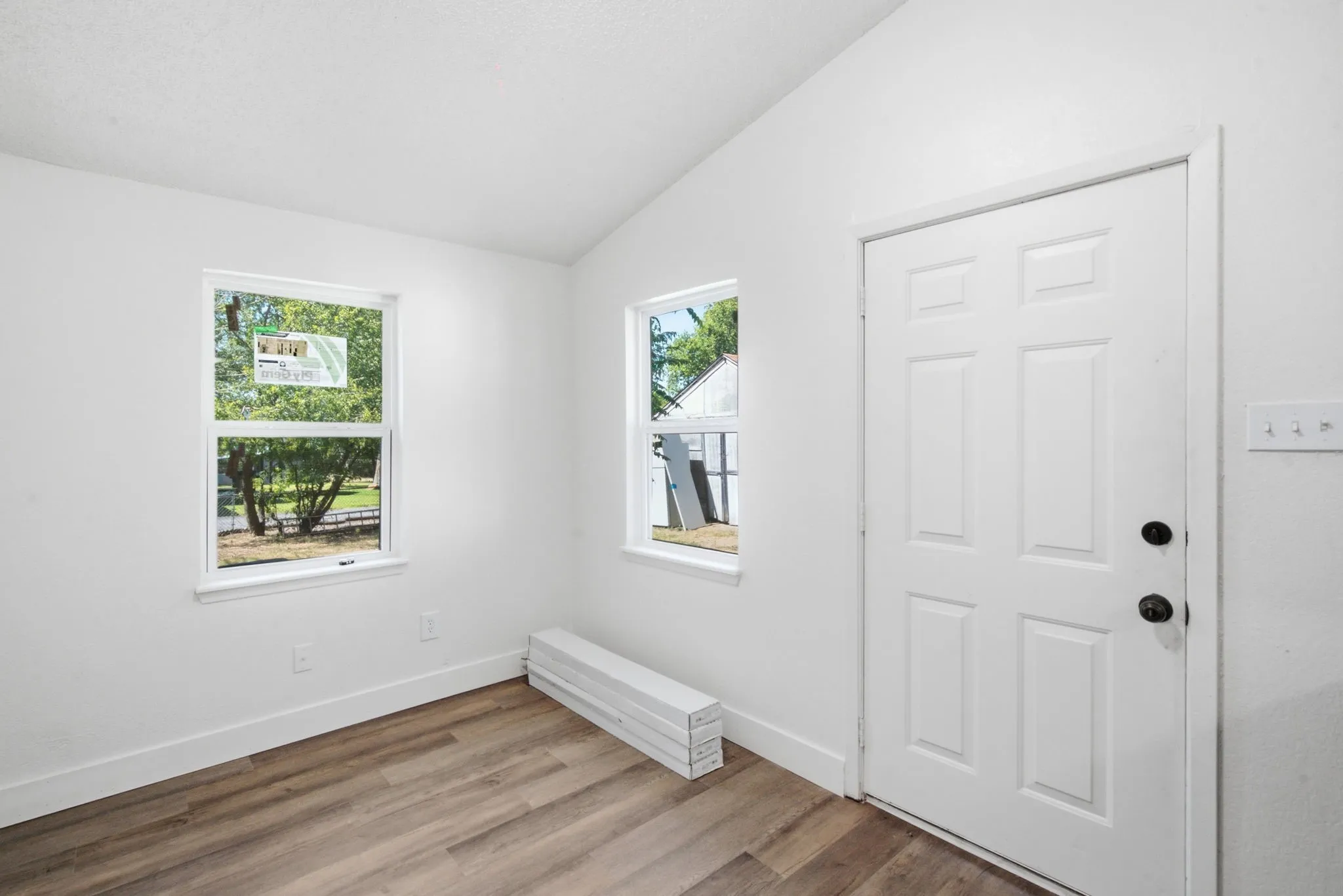 Single Family Residence For Sale in Parker County , 905 N Rusk Street, Weatherford, Texas 76086, 3 Bedroom, 2 Bathroom, Garage spaces, 1,076 Sqft, built in 0, mls#21360732, Real Estate Agent in Weatherford, Homes For Sale in Parker county, Homes For Sale in Weatherford, Realtor in Weatherford Texas, Real Estate Brokerage Independent Realty Texas, Luminita Cordes Realtor