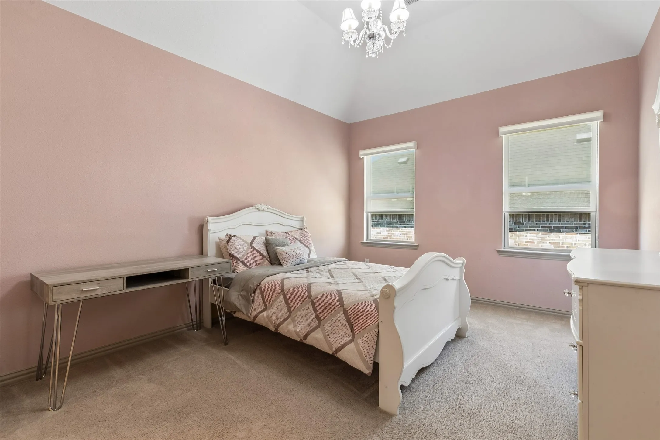 Single Family Residence For Sale in Denton County , 967 Kettledrum Drive, Frisco, Texas 75036, 5 Bedroom, 6 Bathroom, 3 Garage spaces, 4,084 Sqft, built in 2015, mls#21361563, Real Estate Agent in Frisco, Homes For Sale in Denton county, Homes For Sale in Frisco, Realtor in Frisco Texas, Real Estate Brokerage Independent Realty Texas, Luminita Cordes Realtor