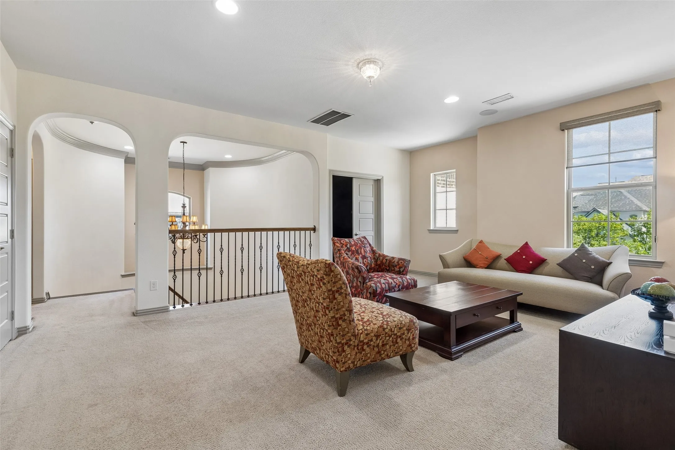 Single Family Residence For Sale in Denton County , 967 Kettledrum Drive, Frisco, Texas 75036, 5 Bedroom, 6 Bathroom, 3 Garage spaces, 4,084 Sqft, built in 2015, mls#21361563, Real Estate Agent in Frisco, Homes For Sale in Denton county, Homes For Sale in Frisco, Realtor in Frisco Texas, Real Estate Brokerage Independent Realty Texas, Luminita Cordes Realtor