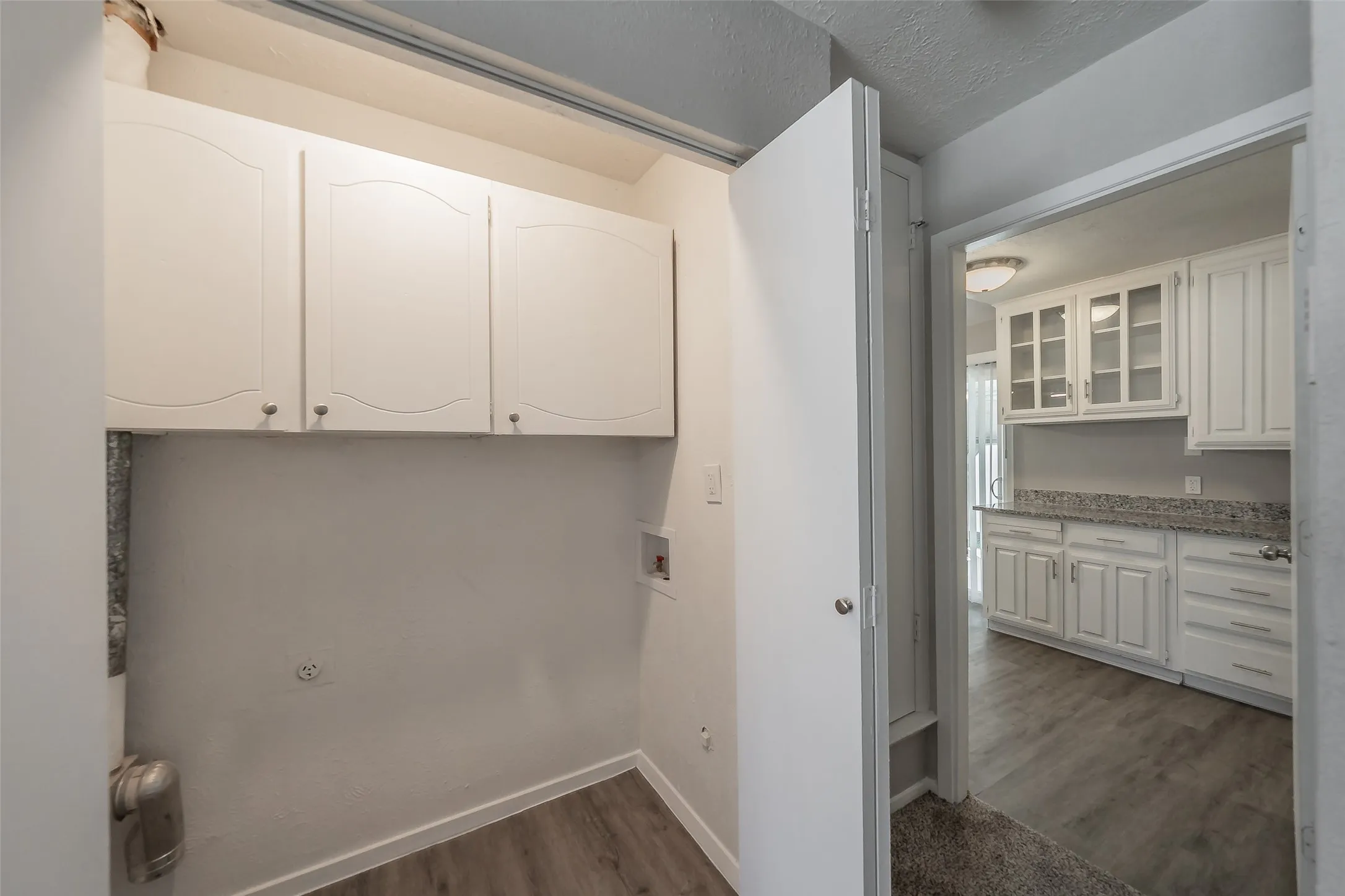 Single Family Residence For Sale in Dallas County , 1546 Oakbrook Street, Lancaster, Texas 75134, 4 Bedroom, 2 Bathroom, 2 Garage spaces, 1,557 Sqft, built in 1972, mls#21361380, Real Estate Agent in Lancaster, Homes For Sale in Dallas county, Homes For Sale in Lancaster, Realtor in Lancaster Texas, Real Estate Brokerage Independent Realty Texas, Luminita Cordes Realtor