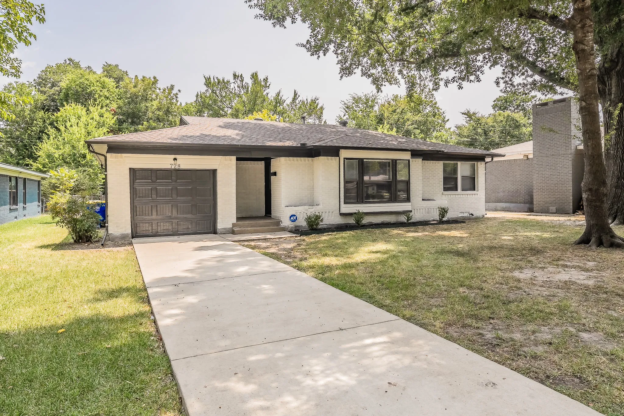 Single Family Residence For Sale in Dallas County , 728 Judy Lane, Seagoville, Texas 75159, 3 Bedroom, 2 Bathroom, 1 Garage spaces, 1,341 Sqft, built in 1955, mls#21358729, Real Estate Agent in Seagoville, Homes For Sale in Dallas county, Homes For Sale in Seagoville, Realtor in Seagoville Texas, Real Estate Brokerage Independent Realty Texas, Luminita Cordes Realtor