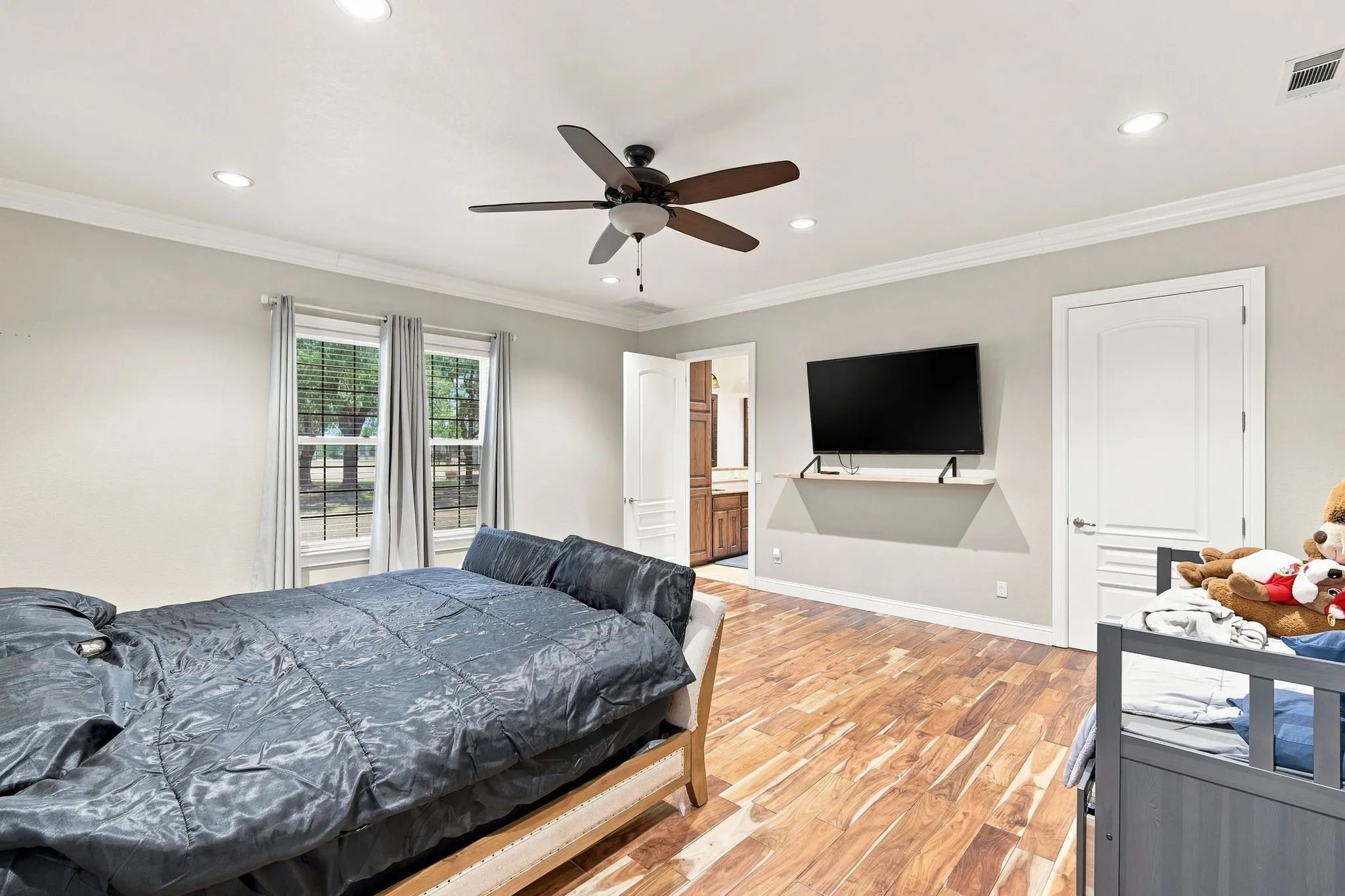 Single Family Residence For Sale in Bosque County , 322 Fm 927, Morgan, Texas 76671, 4 Bedroom, 3 Bathroom, 4 Garage spaces, 3,672 Sqft, built in 1999, mls#21360212, Real Estate Agent in Morgan, Homes For Sale in Bosque county, Homes For Sale in Morgan, Realtor in Morgan Texas, Real Estate Brokerage Independent Realty Texas, Luminita Cordes Realtor