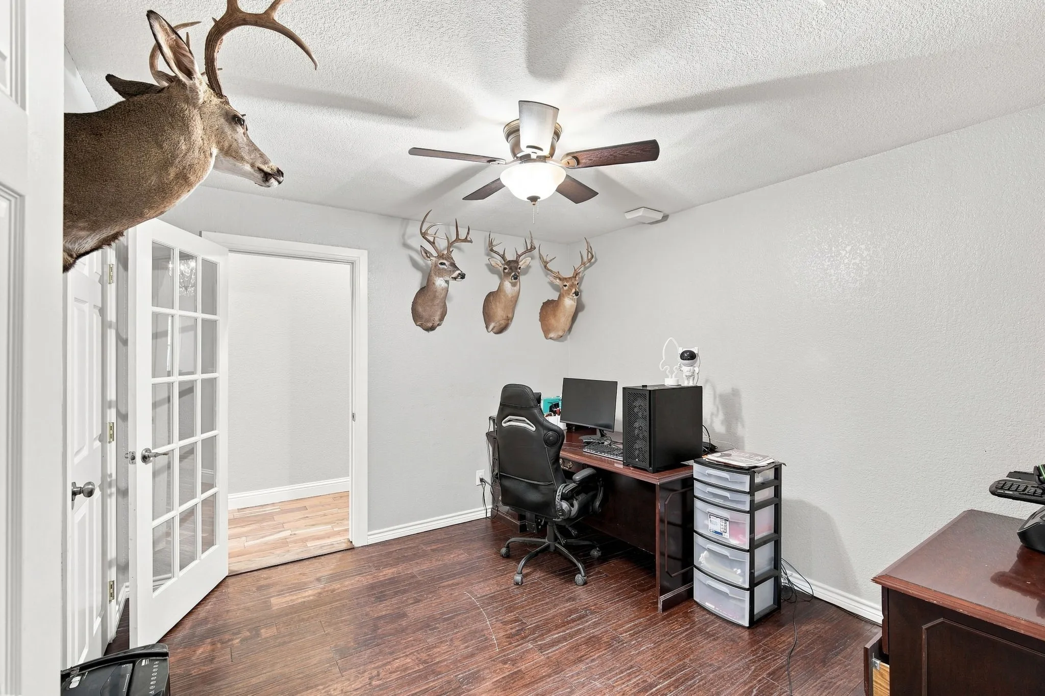 Single Family Residence For Sale in Bosque County , 322 Fm 927, Morgan, Texas 76671, 4 Bedroom, 3 Bathroom, 4 Garage spaces, 3,672 Sqft, built in 1999, mls#21360212, Real Estate Agent in Morgan, Homes For Sale in Bosque county, Homes For Sale in Morgan, Realtor in Morgan Texas, Real Estate Brokerage Independent Realty Texas, Luminita Cordes Realtor
