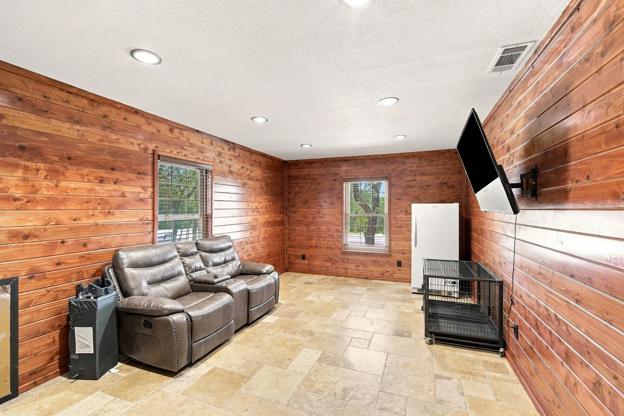 Single Family Residence For Sale in Bosque County , 322 Fm 927, Morgan, Texas 76671, 4 Bedroom, 3 Bathroom, 4 Garage spaces, 3,672 Sqft, built in 1999, mls#21360212, Real Estate Agent in Morgan, Homes For Sale in Bosque county, Homes For Sale in Morgan, Realtor in Morgan Texas, Real Estate Brokerage Independent Realty Texas, Luminita Cordes Realtor
