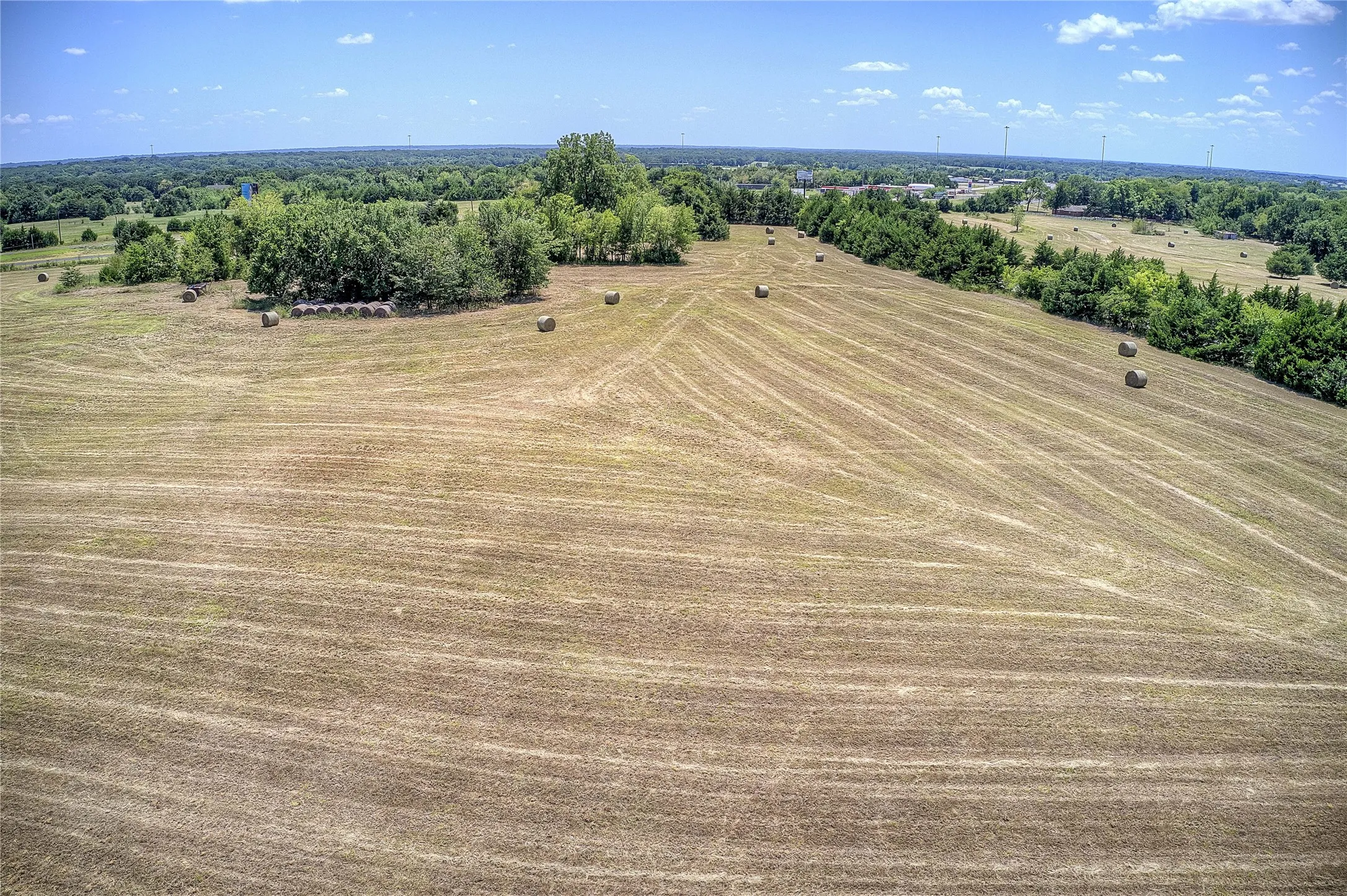 Unimproved Land For Sale in Hunt County , 438 State Highway 24, Campbell, Texas 75422, 0, 0, Garage spaces, 0 Sqft, built in 0, Price $1,499,999, mls#21361618, Real Estate Agent in Campbell, Homes For Sale in Hunt county, Homes For Sale in Campbell, Realtor in Campbell Texas, Real Estate Brokerage Independent Realty Texas, Luminita Cordes Realtor