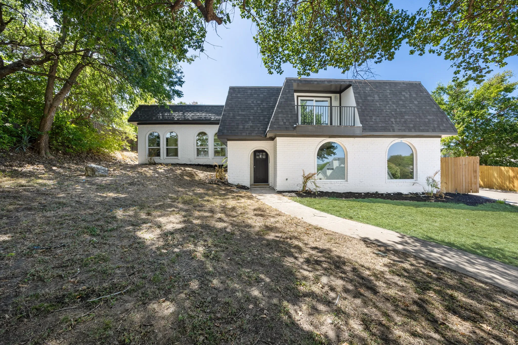 Single Family Residence For Sale in Tarrant County , 7725 Trailridge Drive, Fort Worth, Texas 76179, 4 Bedroom, 3 Bathroom, Garage spaces, 3,238 Sqft, built in 1983, mls#21361506, Real Estate Agent in Fort Worth, Homes For Sale in Tarrant county, Homes For Sale in Fort Worth, Realtor in Fort Worth Texas, Real Estate Brokerage Independent Realty Texas, Luminita Cordes Realtor