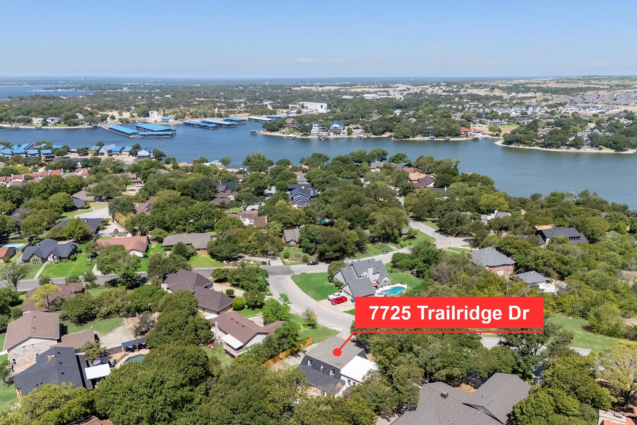 Single Family Residence For Sale in Tarrant County , 7725 Trailridge Drive, Fort Worth, Texas 76179, 4 Bedroom, 3 Bathroom, Garage spaces, 3,238 Sqft, built in 1983, mls#21361506, Real Estate Agent in Fort Worth, Homes For Sale in Tarrant county, Homes For Sale in Fort Worth, Realtor in Fort Worth Texas, Real Estate Brokerage Independent Realty Texas, Luminita Cordes Realtor