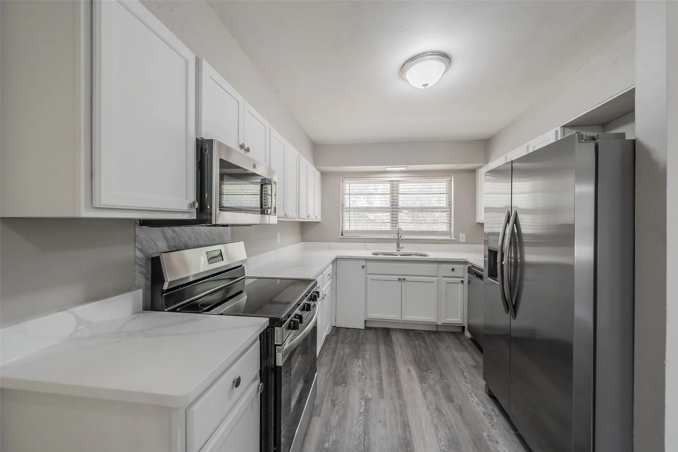 Single Family Residence For Sale in Tarrant County , 5008 Rector Avenue, Fort Worth, Texas 76133, 3 Bedroom, 2 Bathroom, 1 Garage spaces, 1,740 Sqft, built in 1955, mls#21361367, Real Estate Agent in Fort Worth, Homes For Sale in Tarrant county, Homes For Sale in Fort Worth, Realtor in Fort Worth Texas, Real Estate Brokerage Independent Realty Texas, Luminita Cordes Realtor