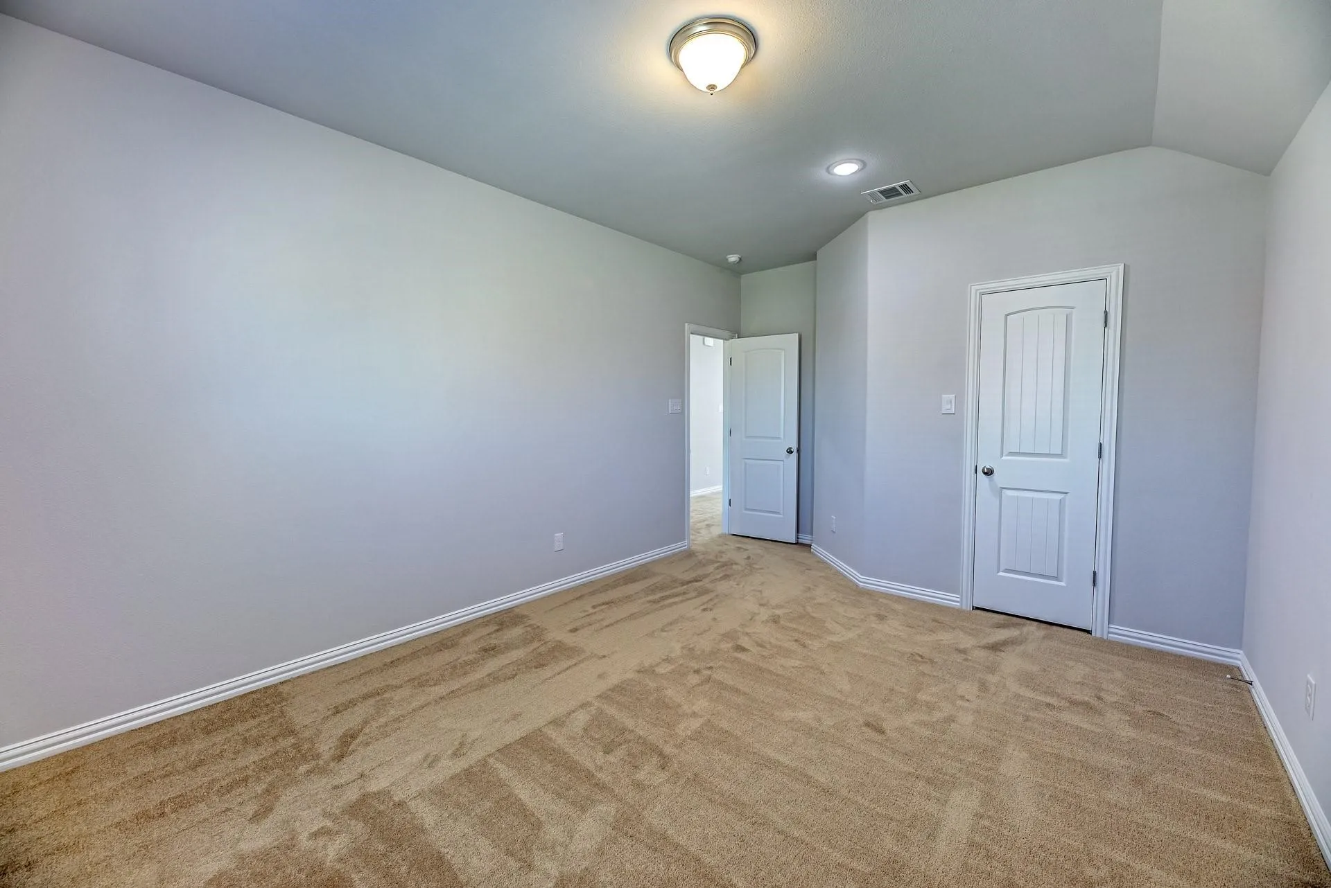 Single Family Residence For Rent in Denton County , 1012 Rosebay Drive, Justin, Texas 76247, 4 Bedroom, 3 Bathroom, 2 Garage spaces, 3,079 Sqft, built in 2022, mls#21361657, Real Estate Agent in Justin, Homes For Rent in Denton county, Homes For Rent in Justin, Realtor in Justin Texas, Real Estate Brokerage Independent Realty Texas, Luminita Cordes Realtor
