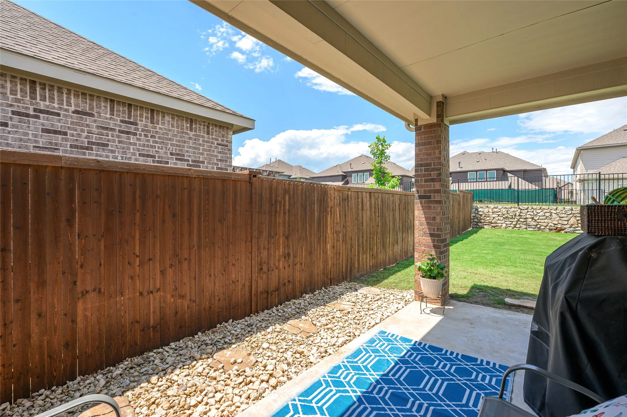 Single Family Residence For Sale in Denton County , 5829 Pensby Drive, Celina, Texas 76227, 4 Bedroom, 2 Bathroom, 2 Garage spaces, 2,016 Sqft, built in 2020, mls#21361597, Real Estate Agent in Celina, Homes For Sale in Denton county, Homes For Sale in Celina, Realtor in Celina Texas, Real Estate Brokerage Independent Realty Texas, Luminita Cordes Realtor