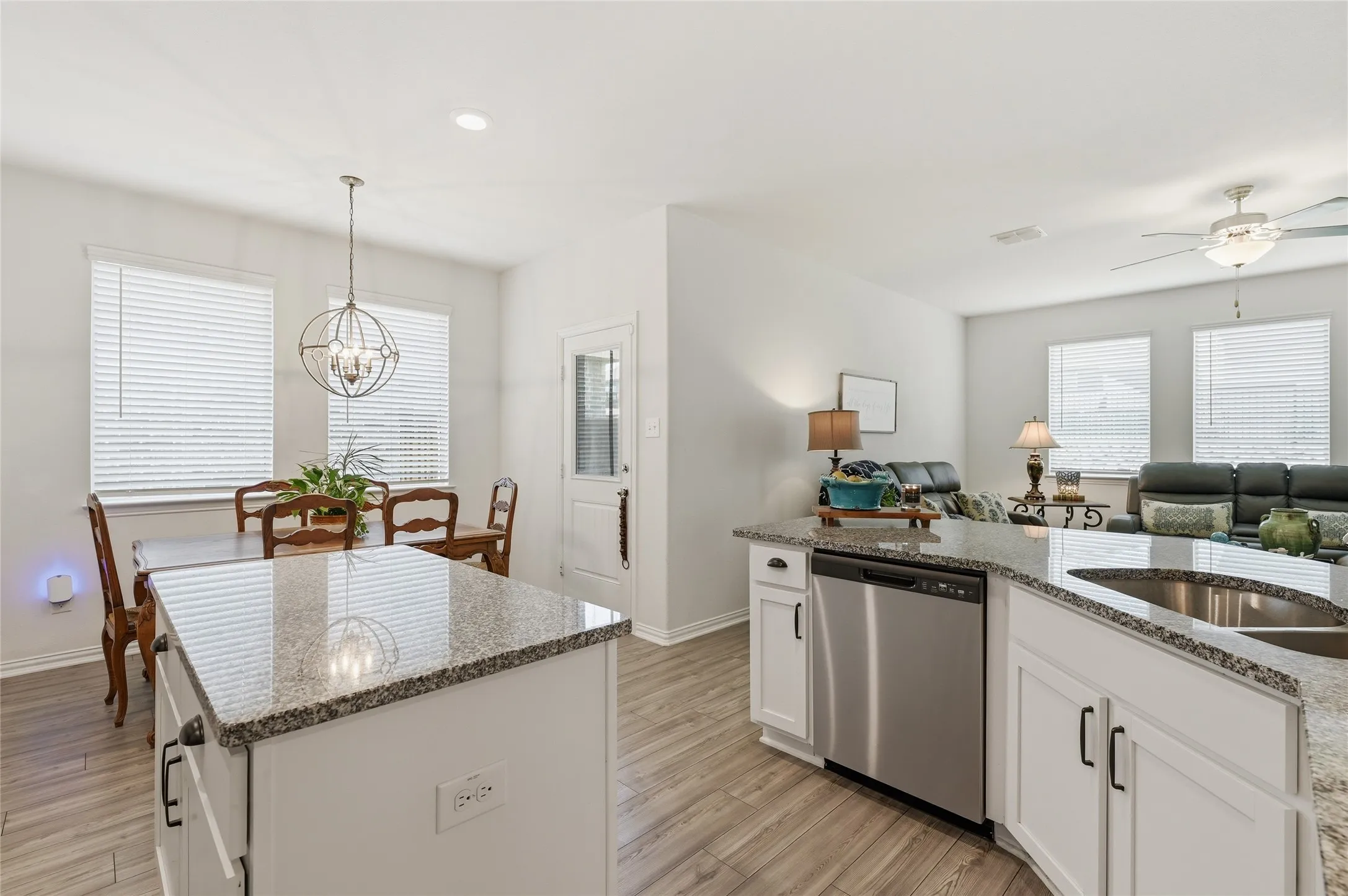 Single Family Residence For Sale in Denton County , 5829 Pensby Drive, Celina, Texas 76227, 4 Bedroom, 2 Bathroom, 2 Garage spaces, 2,016 Sqft, built in 2020, mls#21361597, Real Estate Agent in Celina, Homes For Sale in Denton county, Homes For Sale in Celina, Realtor in Celina Texas, Real Estate Brokerage Independent Realty Texas, Luminita Cordes Realtor