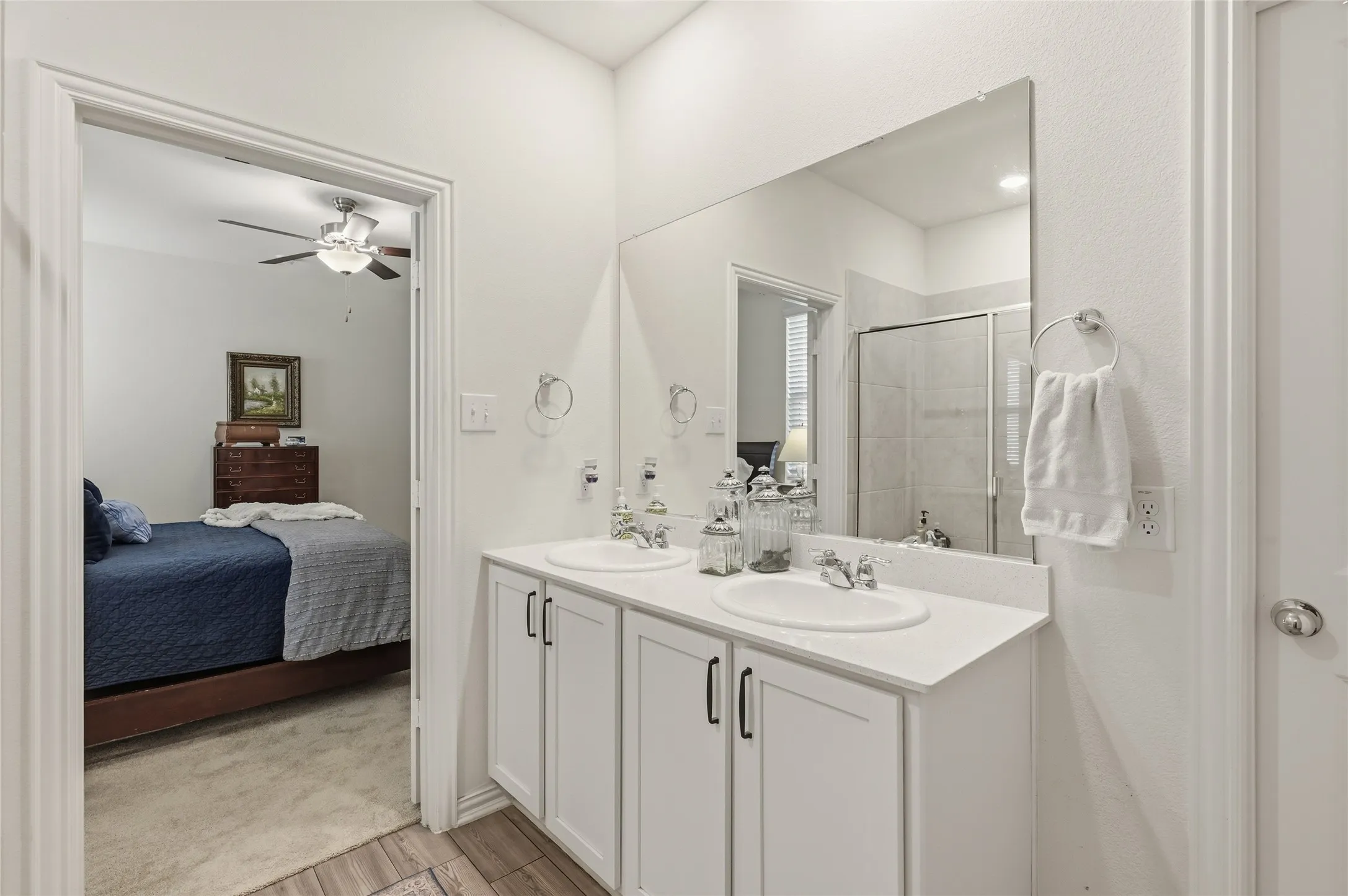 Single Family Residence For Sale in Denton County , 5829 Pensby Drive, Celina, Texas 76227, 4 Bedroom, 2 Bathroom, 2 Garage spaces, 2,016 Sqft, built in 2020, mls#21361597, Real Estate Agent in Celina, Homes For Sale in Denton county, Homes For Sale in Celina, Realtor in Celina Texas, Real Estate Brokerage Independent Realty Texas, Luminita Cordes Realtor