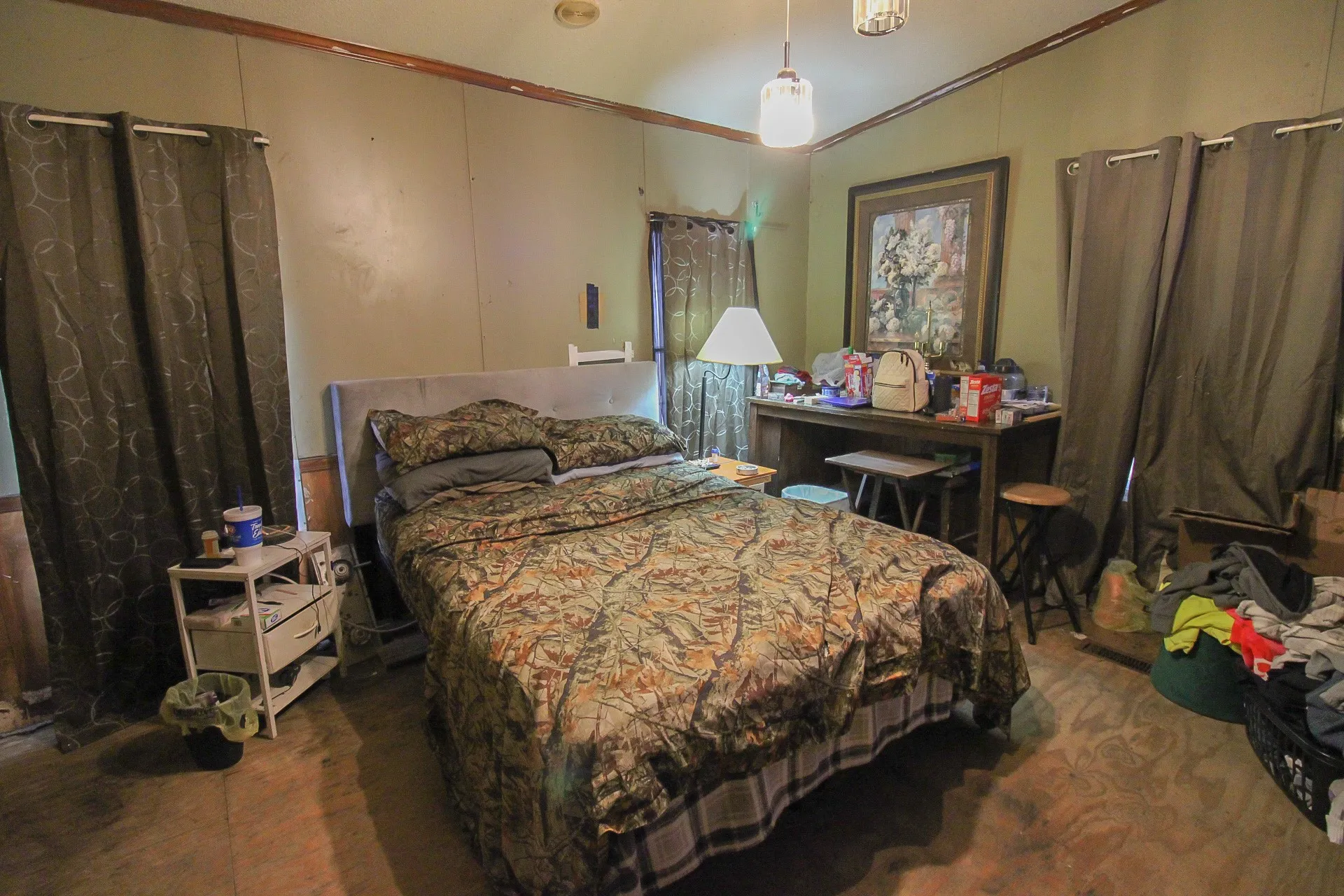 Manufactured Home For Sale in Bowie County , 204 E 9th, Hooks, Texas 75561, 4 Bedroom, 2 Bathroom, Garage spaces, 2,128 Sqft, built in 1992, mls#21361653, Real Estate Agent in Hooks, Homes For Sale in Bowie county, Homes For Sale in Hooks, Realtor in Hooks Texas, Real Estate Brokerage Independent Realty Texas, Luminita Cordes Realtor