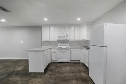 Duplex For Rent in Grayson County , 410 S Mirick Avenue 416, Denison, Texas 75020, 3 Bedroom, 2 Bathroom, Garage spaces, 1,100 Sqft, built in 2021, mls#21361666, Real Estate Agent in Denison, Homes For Rent in Grayson county, Homes For Rent in Denison, Realtor in Denison Texas, Real Estate Brokerage Independent Realty Texas, Luminita Cordes Realtor