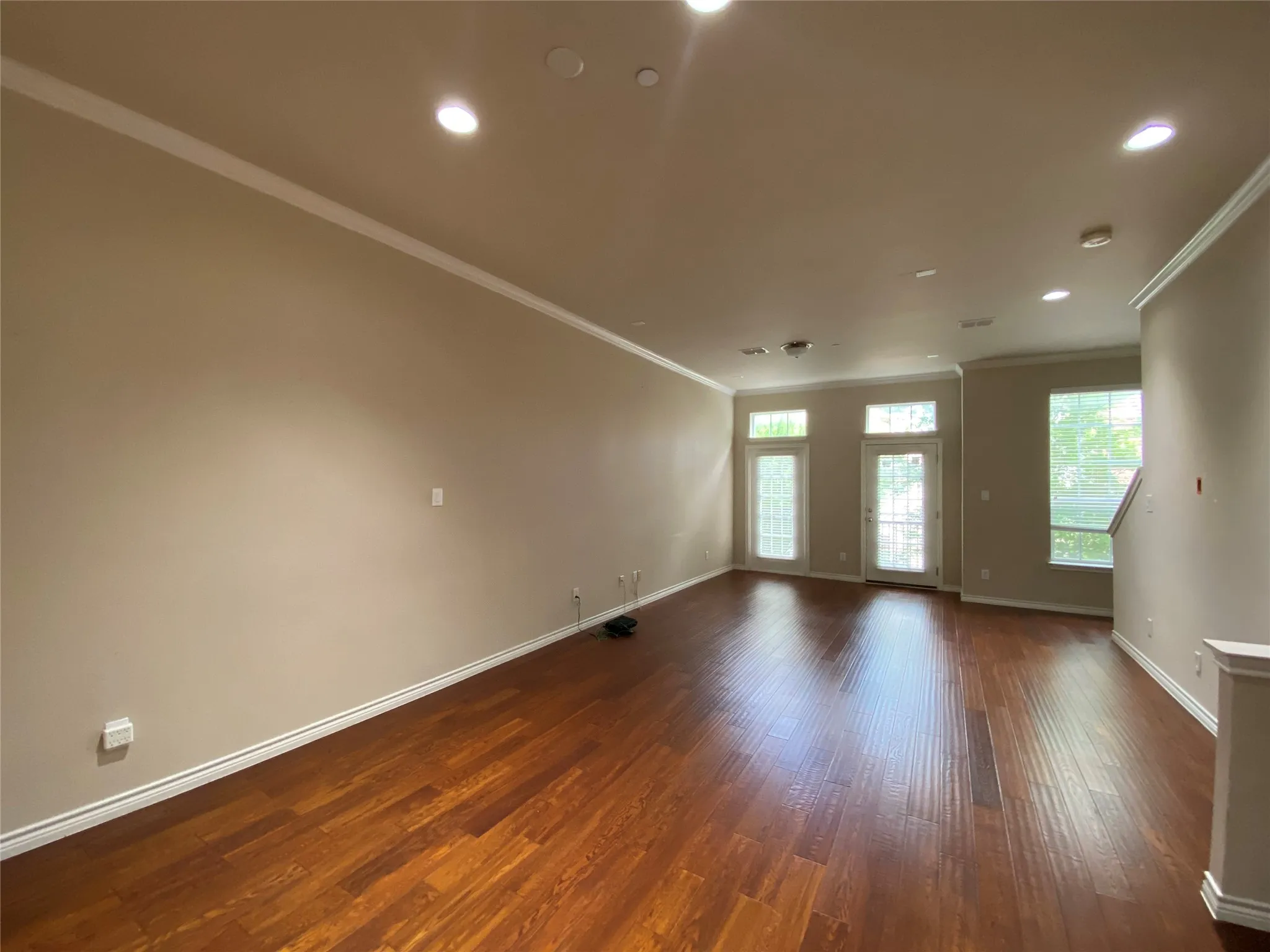 Condominium For Rent in Dallas County , 15831 Breedlove Place 118, Addison, Texas 75001, 2 Bedroom, 3 Bathroom, 2 Garage spaces, 2,028 Sqft, built in 2007, mls#21361683, Real Estate Agent in Addison, Homes For Rent in Dallas county, Homes For Rent in Addison, Realtor in Addison Texas, Real Estate Brokerage Independent Realty Texas, Luminita Cordes Realtor