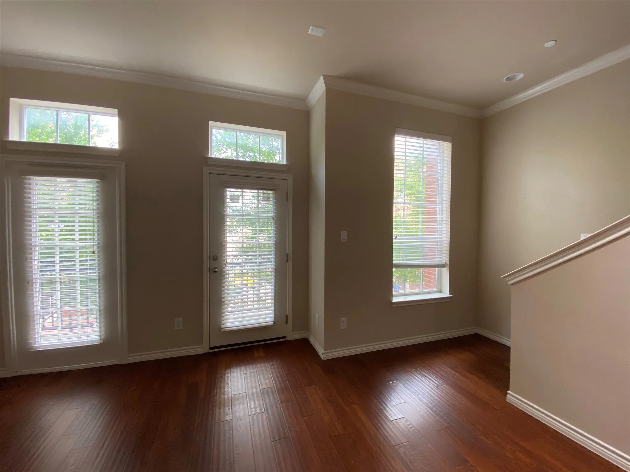 Condominium For Rent in Dallas County , 15831 Breedlove Place 118, Addison, Texas 75001, 2 Bedroom, 3 Bathroom, 2 Garage spaces, 2,028 Sqft, built in 2007, mls#21361683, Real Estate Agent in Addison, Homes For Rent in Dallas county, Homes For Rent in Addison, Realtor in Addison Texas, Real Estate Brokerage Independent Realty Texas, Luminita Cordes Realtor