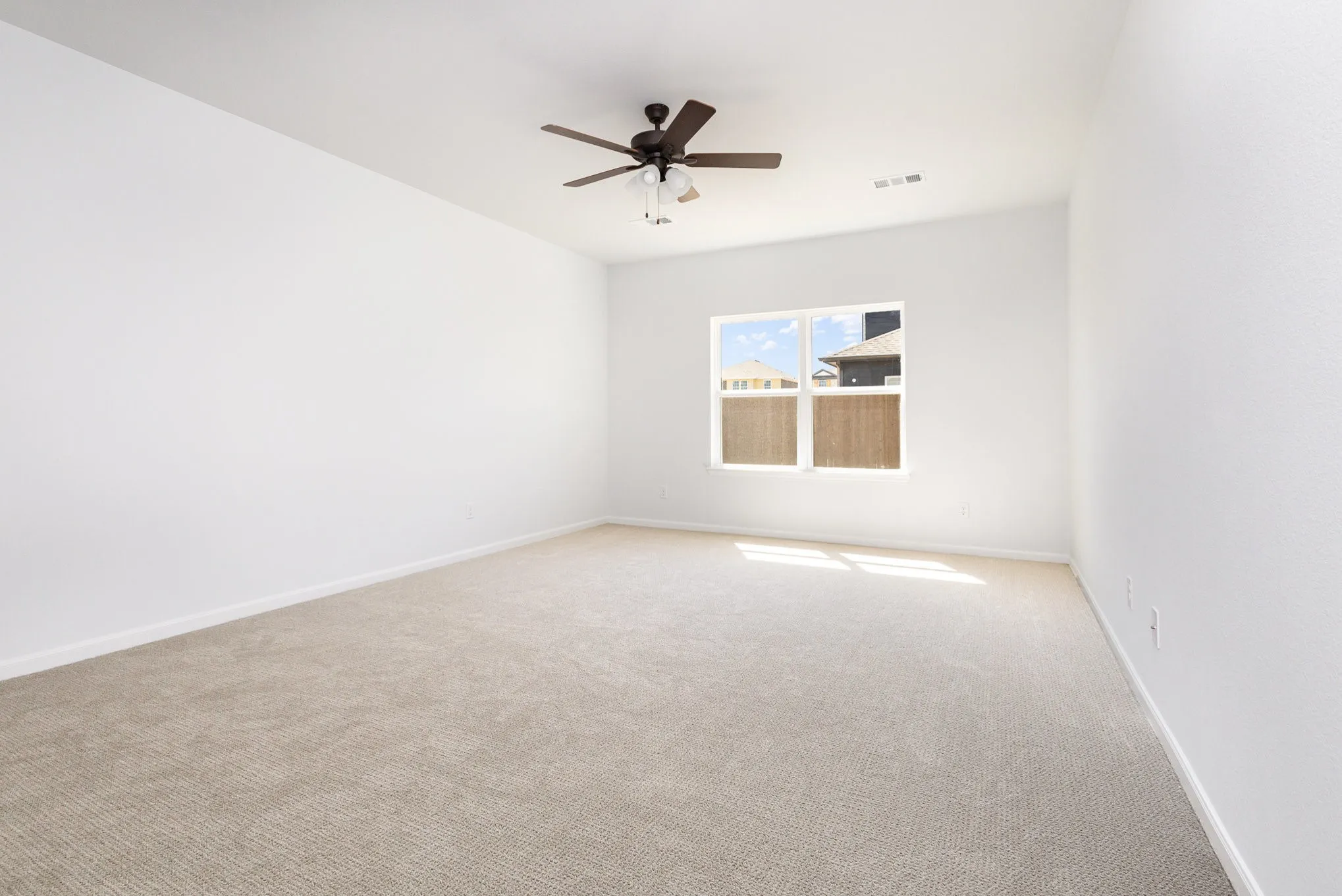 Single Family Residence For Sale in Kaufman County , 2202 Bridgeport Street, Forney, Texas 75126, 5 Bedroom, 4 Bathroom, 2 Garage spaces, 2,820 Sqft, built in 2024, mls#21357702, Real Estate Agent in Forney, Homes For Sale in Kaufman county, Homes For Sale in Forney, Realtor in Forney Texas, Real Estate Brokerage Independent Realty Texas, Luminita Cordes Realtor