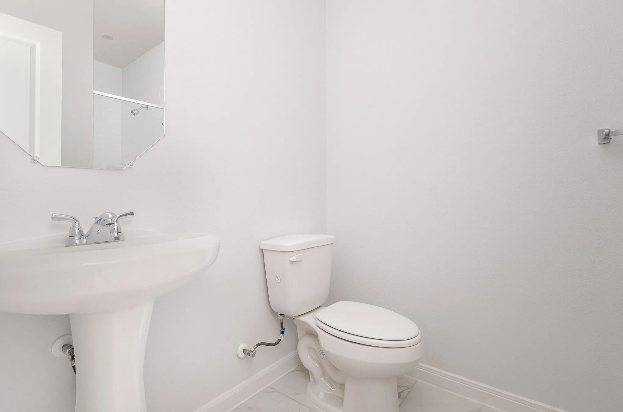 Single Family Residence For Sale in Kaufman County , 2202 Bridgeport Street, Forney, Texas 75126, 5 Bedroom, 4 Bathroom, 2 Garage spaces, 2,820 Sqft, built in 2024, mls#21357702, Real Estate Agent in Forney, Homes For Sale in Kaufman county, Homes For Sale in Forney, Realtor in Forney Texas, Real Estate Brokerage Independent Realty Texas, Luminita Cordes Realtor