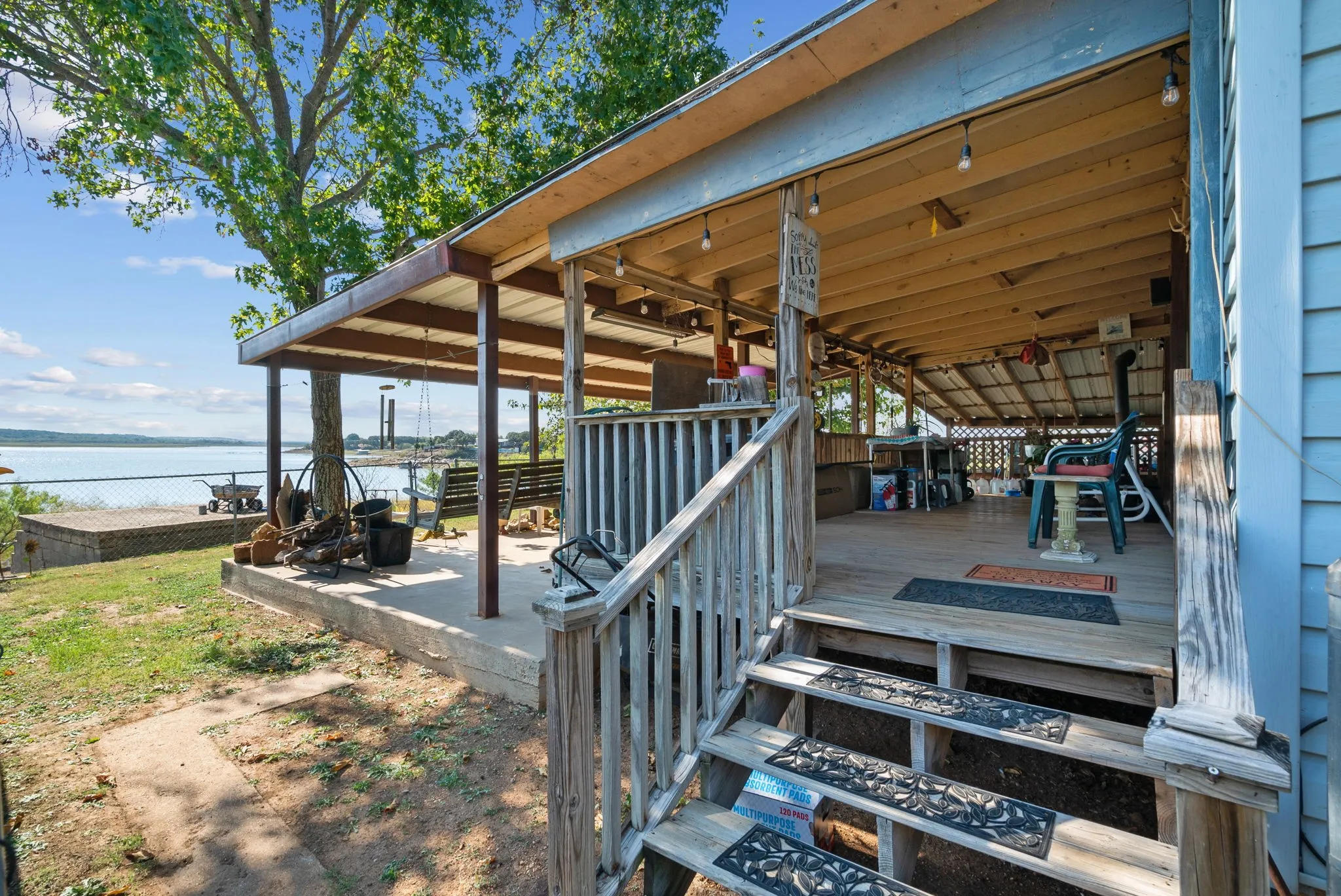 Single Family Residence For Sale in Stephens County , 356 County Road 221, Breckenridge, Texas 76424, 4 Bedroom, 2 Bathroom, 4 Garage spaces, 1,750 Sqft, built in 1968, mls#21360029, Real Estate Agent in Breckenridge, Homes For Sale in Stephens county, Homes For Sale in Breckenridge, Realtor in Breckenridge Texas, Real Estate Brokerage Independent Realty Texas, Luminita Cordes Realtor