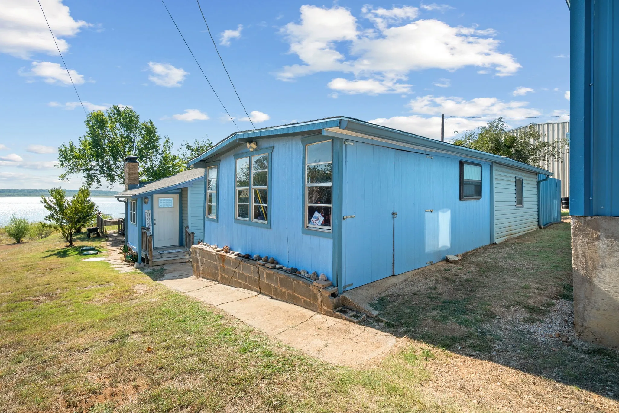 Single Family Residence For Sale in Stephens County , 356 County Road 221, Breckenridge, Texas 76424, 4 Bedroom, 2 Bathroom, 4 Garage spaces, 1,750 Sqft, built in 1968, mls#21360029, Real Estate Agent in Breckenridge, Homes For Sale in Stephens county, Homes For Sale in Breckenridge, Realtor in Breckenridge Texas, Real Estate Brokerage Independent Realty Texas, Luminita Cordes Realtor