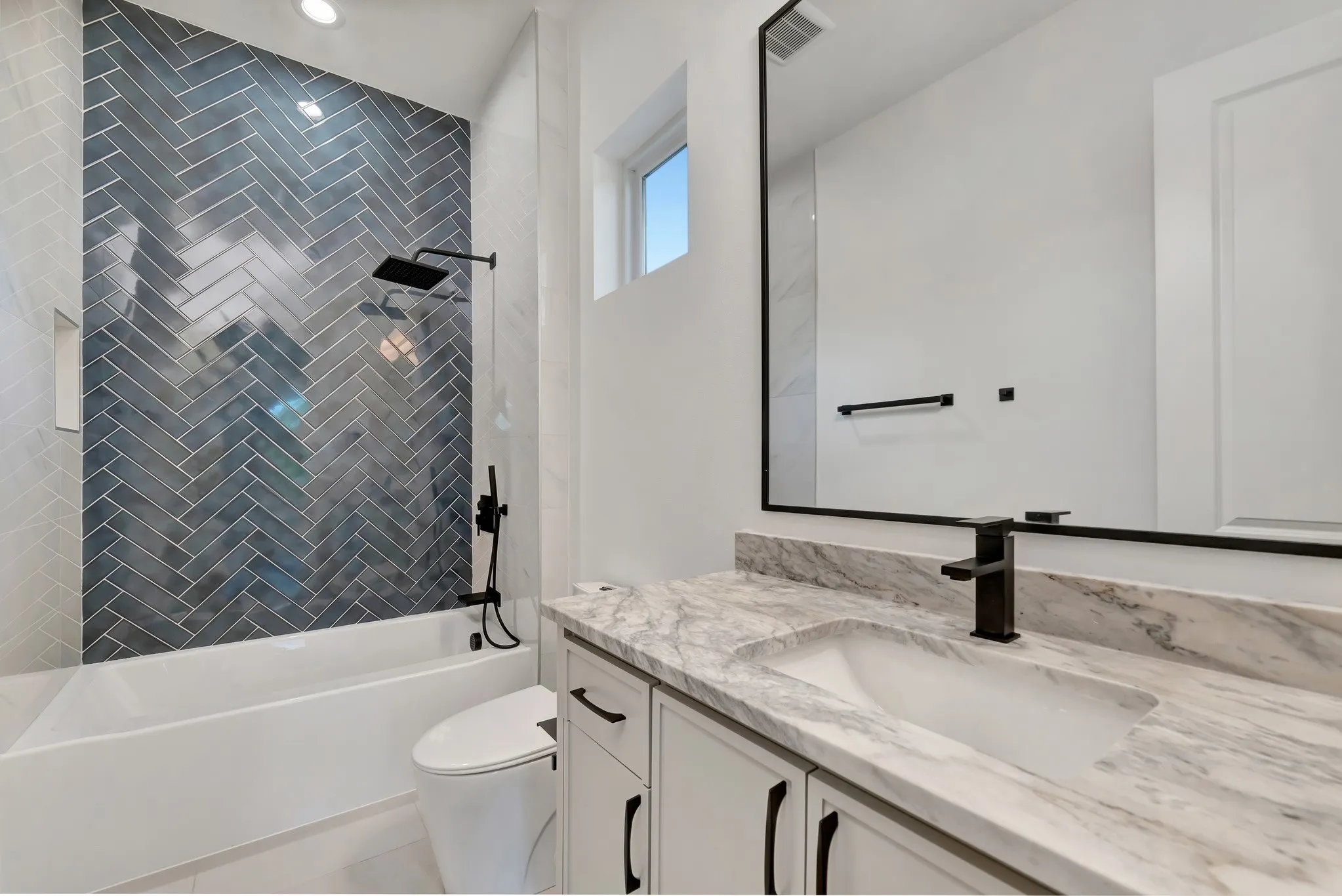 Single Family Residence For Sale in Dallas County , 3667 Ingleside Drive, Dallas, Texas 75229, 6 Bedroom, 6 Bathroom, 2 Garage spaces, 5,033 Sqft, built in 2026, mls#21361635, Real Estate Agent in Dallas, Homes For Sale in Dallas county, Homes For Sale in Dallas, Realtor in Dallas Texas, Real Estate Brokerage Independent Realty Texas, Luminita Cordes Realtor