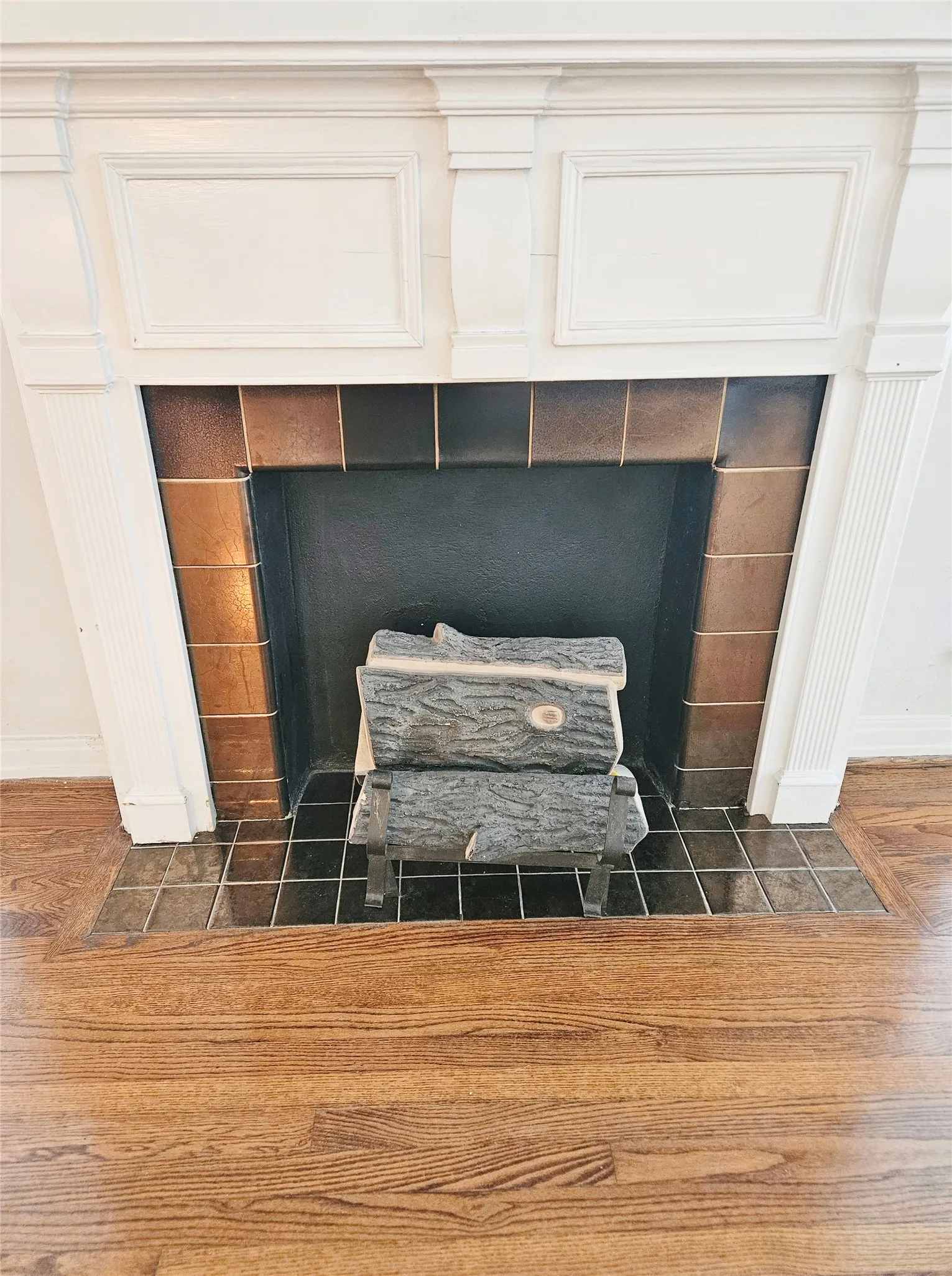 Apartment For Rent in Dallas County , 6904 Westchester Drive 3, University Park, Texas 75205, 1 Bedroom, 1 Bathroom, Garage spaces, 850 Sqft, built in 1941, mls#21361684, Real Estate Agent in University Park, Homes For Rent in Dallas county, Homes For Rent in University Park, Realtor in University Park Texas, Real Estate Brokerage Independent Realty Texas, Luminita Cordes Realtor