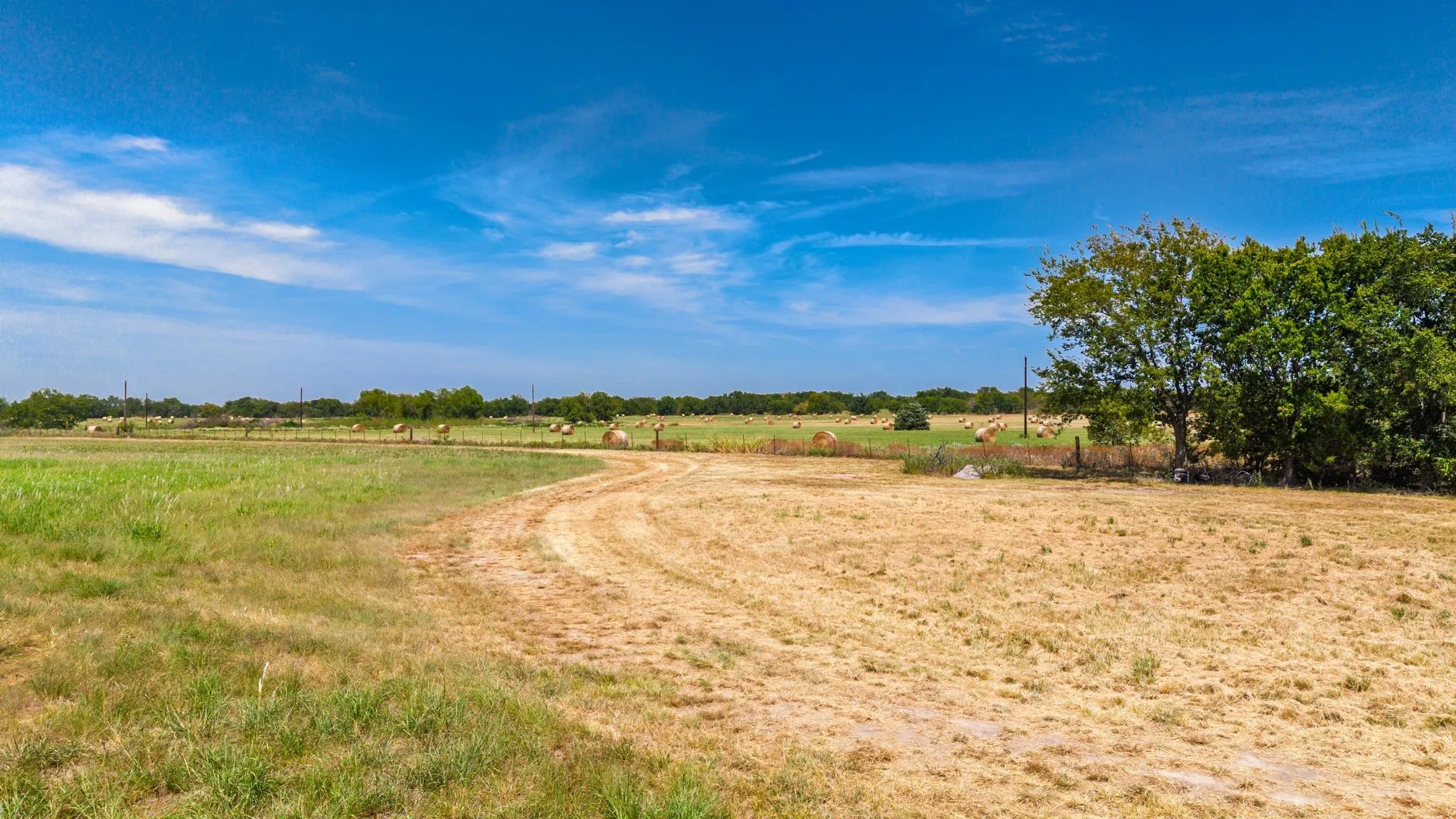 Unimproved Land For Sale in Hunt County , TBD I-30, Campbell, Texas 75422, 0, 0, Garage spaces, 0 Sqft, built in 0, Price $1,075,410, mls#21361713, Real Estate Agent in Campbell, Homes For Sale in Hunt county, Homes For Sale in Campbell, Realtor in Campbell Texas, Real Estate Brokerage Independent Realty Texas, Luminita Cordes Realtor