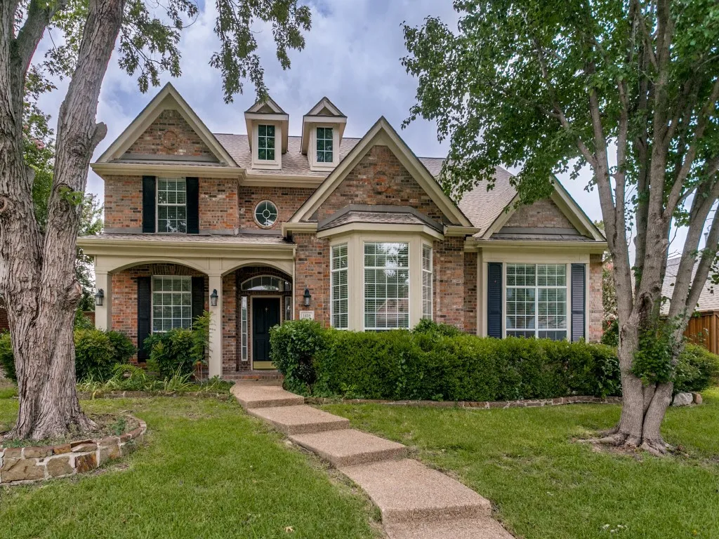 Single Family Residence For Rent