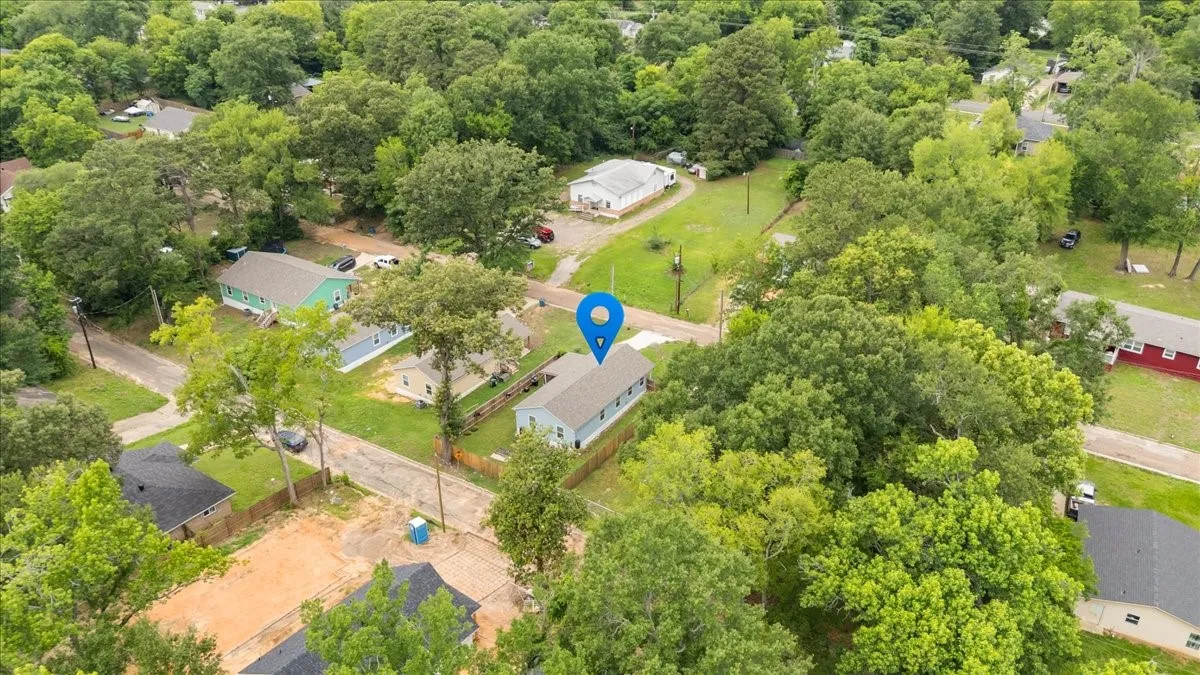 Single Family Residence For Sale in Gregg County , 215 HULL Street, Gladewater, Texas 75647, 4 Bedroom, 2 Bathroom, Garage spaces, 1,152 Sqft, built in 2024, Price $198,000, mls#21360753, Real Estate Agent in Gladewater, Homes For Sale in Gregg county, Homes For Sale in Gladewater, Realtor in Gladewater Texas, Real Estate Brokerage Independent Realty Texas, Luminita Cordes Realtor