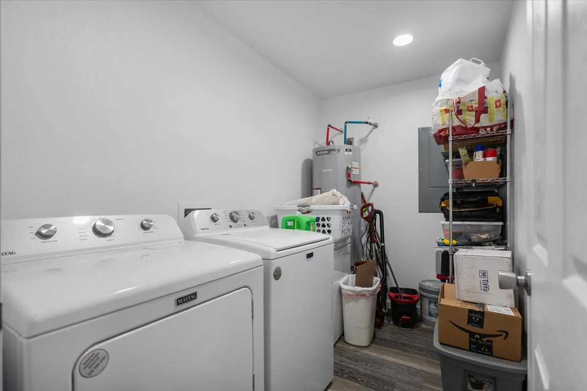Single Family Residence For Sale in Gregg County , 215 HULL Street, Gladewater, Texas 75647, 4 Bedroom, 2 Bathroom, Garage spaces, 1,152 Sqft, built in 2024, Price $198,000, mls#21360753, Real Estate Agent in Gladewater, Homes For Sale in Gregg county, Homes For Sale in Gladewater, Realtor in Gladewater Texas, Real Estate Brokerage Independent Realty Texas, Luminita Cordes Realtor