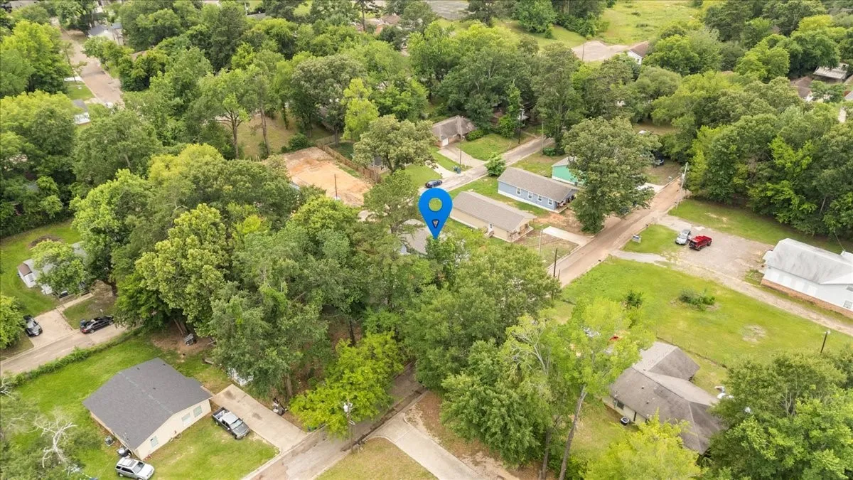 Single Family Residence For Sale in Gregg County , 215 HULL Street, Gladewater, Texas 75647, 4 Bedroom, 2 Bathroom, Garage spaces, 1,152 Sqft, built in 2024, Price $198,000, mls#21360753, Real Estate Agent in Gladewater, Homes For Sale in Gregg county, Homes For Sale in Gladewater, Realtor in Gladewater Texas, Real Estate Brokerage Independent Realty Texas, Luminita Cordes Realtor