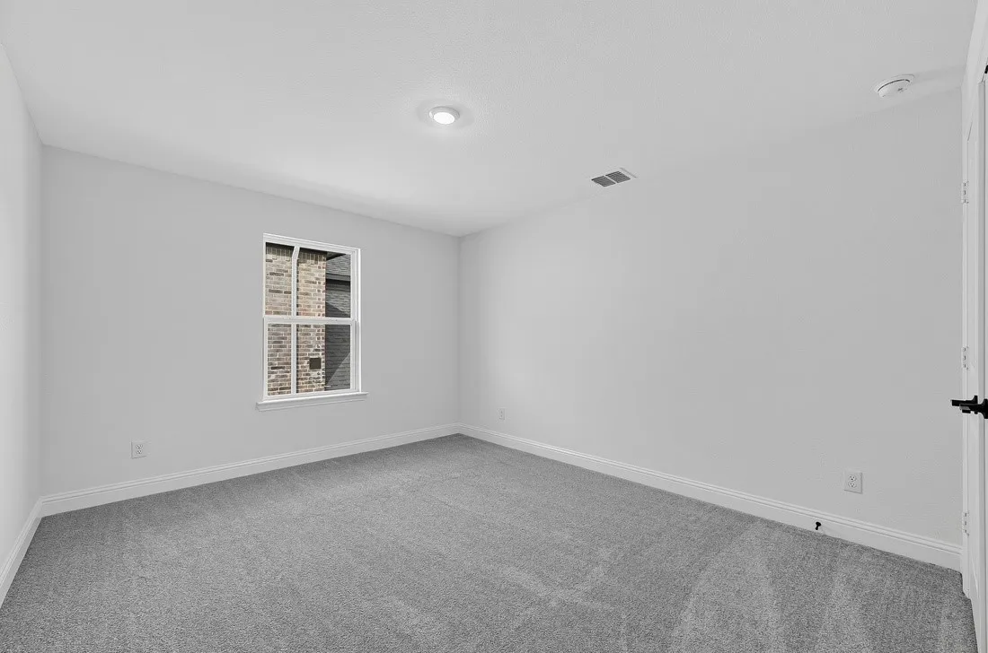 1520 Chestnut Gardens ~ Ready Now