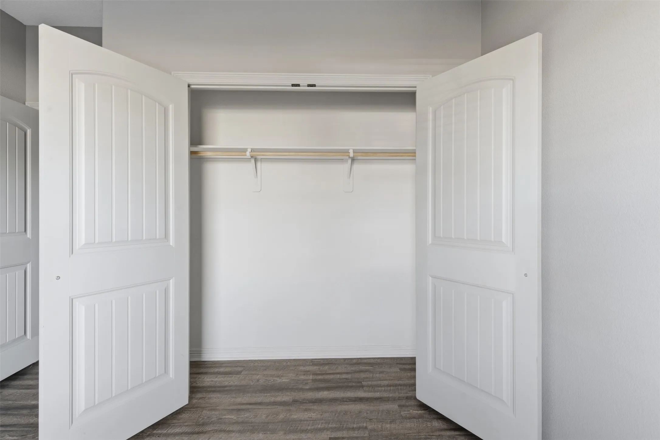 Quadruplex For Rent in Johnson County , 101 W Capps Street D, Rio Vista, Texas 76093, 3 Bedroom, 2 Bathroom, Garage spaces, 1,189 Sqft, built in 2018, mls#21361732, Real Estate Agent in Rio Vista, Homes For Rent in Johnson county, Homes For Rent in Rio Vista, Realtor in Rio Vista Texas, Real Estate Brokerage Independent Realty Texas, Luminita Cordes Realtor