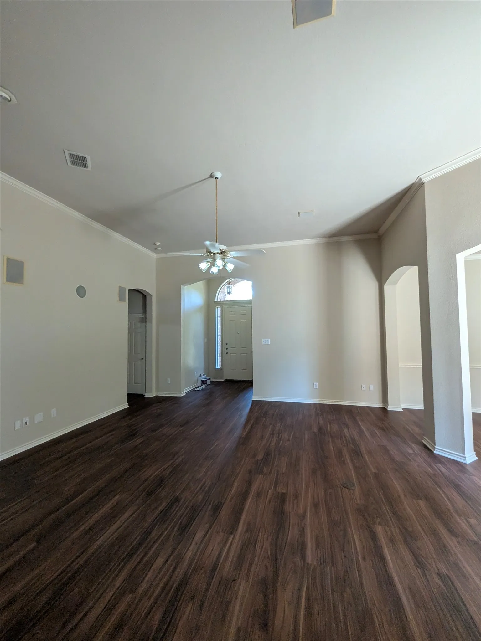 Single Family Residence For Rent in Denton County , 3101 Wareham Lane, Flower Mound, Texas 75022, 3 Bedroom, 2 Bathroom, 2 Garage spaces, 2,185 Sqft, built in 1997, mls#21360911, Real Estate Agent in Flower Mound, Homes For Rent in Denton county, Homes For Rent in Flower Mound, Realtor in Flower Mound Texas, Real Estate Brokerage Independent Realty Texas, Luminita Cordes Realtor