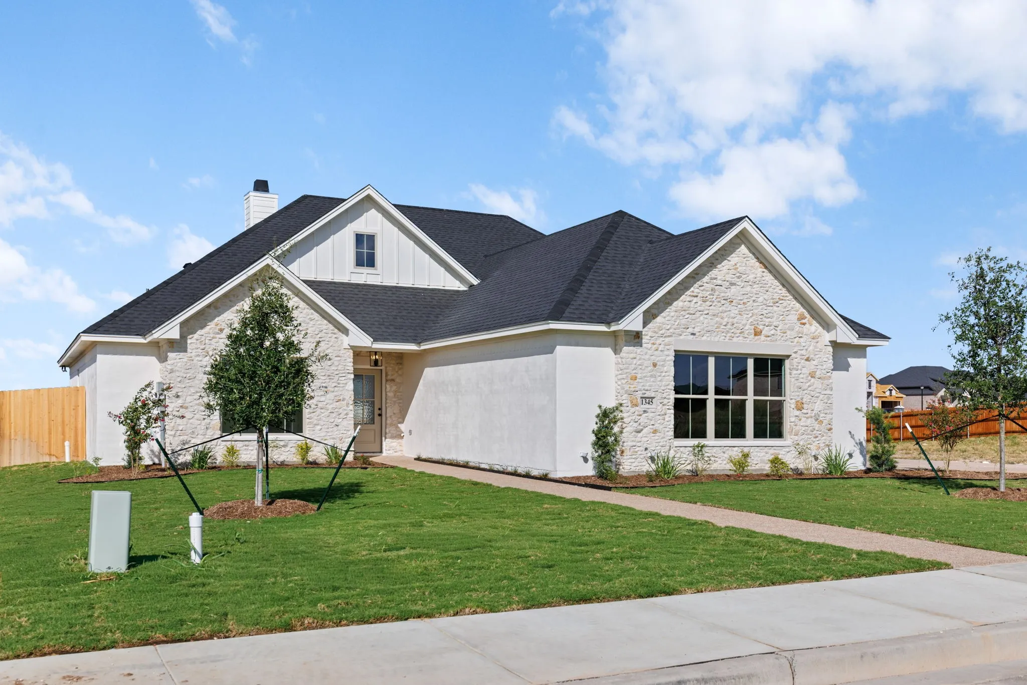 Single Family Residence For Sale in Mc Lennan County , 1345 Tahonta Drive, Hewitt, Texas 76643, 4 Bedroom, 2 Bathroom, 2 Garage spaces, 2,200 Sqft, built in 2026, mls#21361717, Real Estate Agent in Hewitt, Homes For Sale in Mc Lennan county, Homes For Sale in Hewitt, Realtor in Hewitt Texas, Real Estate Brokerage Independent Realty Texas, Luminita Cordes Realtor