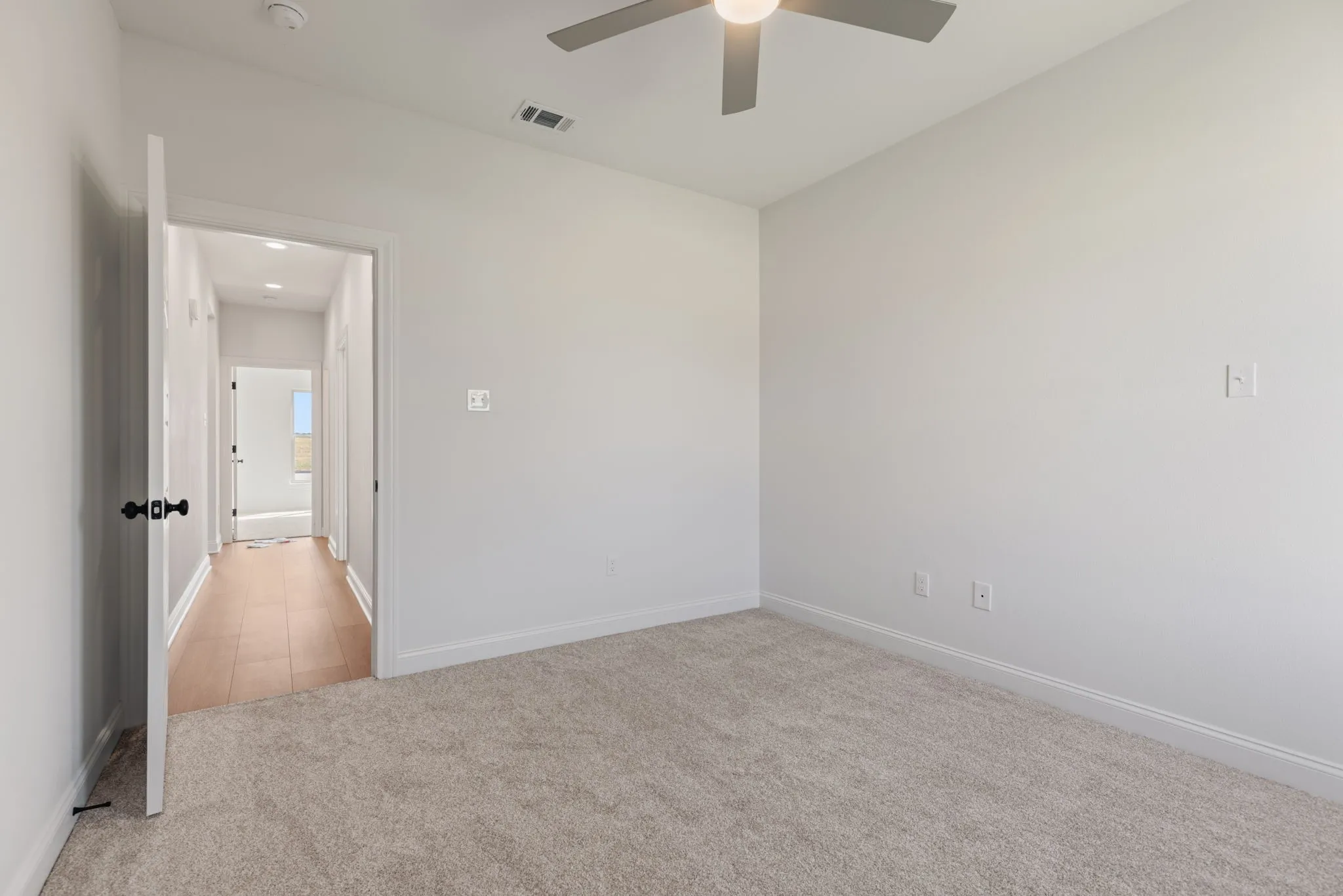 Single Family Residence For Sale in Mc Lennan County , 1345 Tahonta Drive, Hewitt, Texas 76643, 4 Bedroom, 2 Bathroom, 2 Garage spaces, 2,200 Sqft, built in 2026, mls#21361717, Real Estate Agent in Hewitt, Homes For Sale in Mc Lennan county, Homes For Sale in Hewitt, Realtor in Hewitt Texas, Real Estate Brokerage Independent Realty Texas, Luminita Cordes Realtor