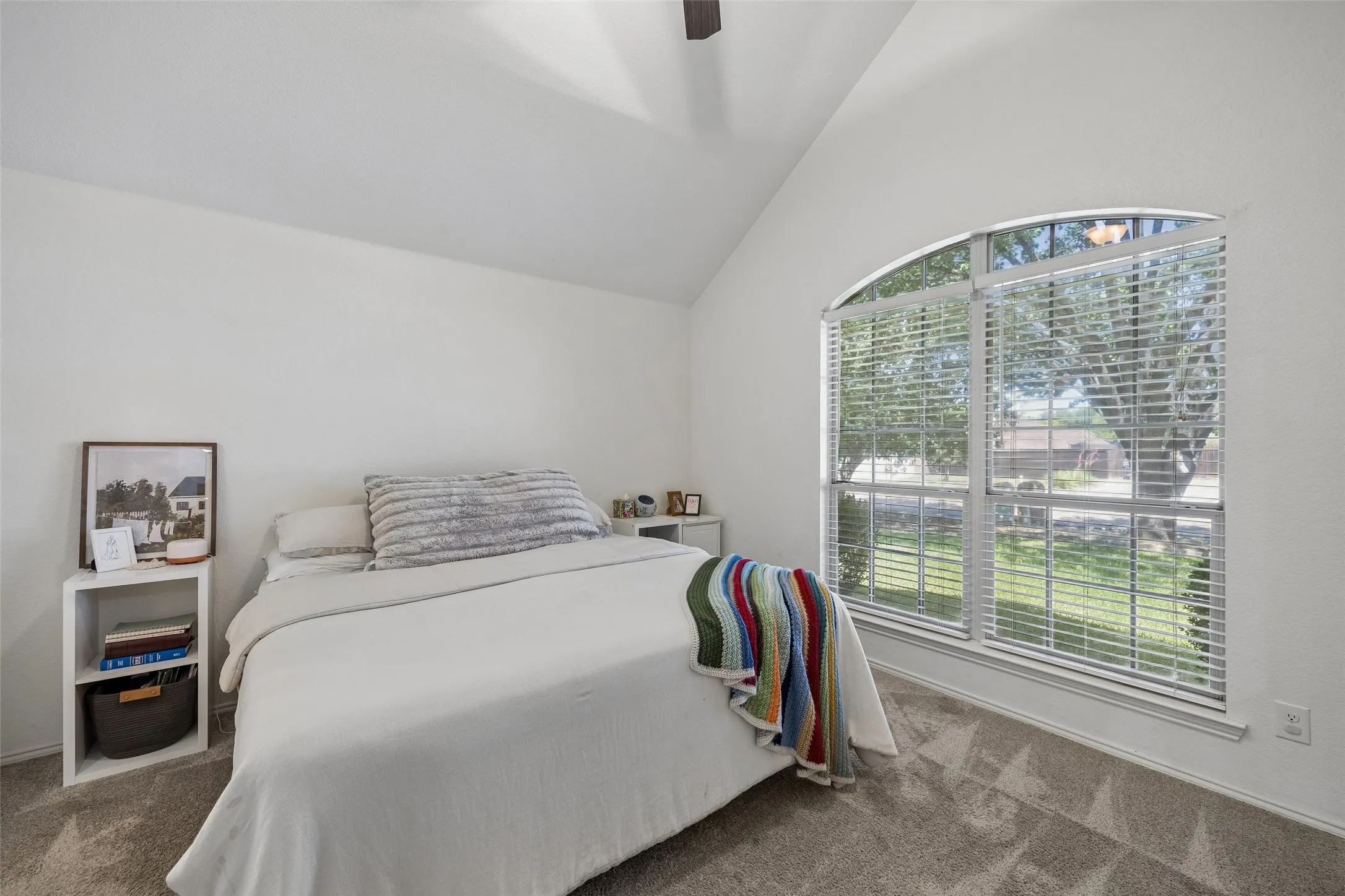 Single Family Residence For Sale in Rockwall County , 244 Mulberry Lane, Rockwall, Texas 75032, 3 Bedroom, 2 Bathroom, 2 Garage spaces, 1,322 Sqft, built in 1999, mls#21361731, Real Estate Agent in Rockwall, Homes For Sale in Rockwall county, Homes For Sale in Rockwall, Realtor in Rockwall Texas, Real Estate Brokerage Independent Realty Texas, Luminita Cordes Realtor