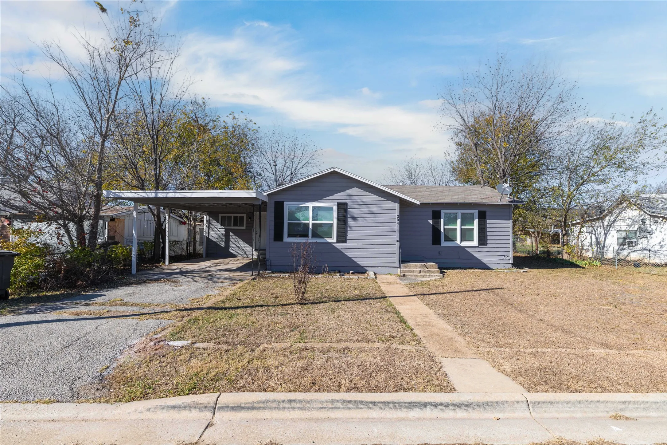 Single Family Residence For Rent in Brown County , 204 Northline Drive, Early, Texas 76802, 3 Bedroom, 2 Bathroom, Garage spaces, 1,288 Sqft, built in 0, mls#21361721, Real Estate Agent in Early, Homes For Rent in Brown county, Homes For Rent in Early, Realtor in Early Texas, Real Estate Brokerage Independent Realty Texas, Luminita Cordes Realtor