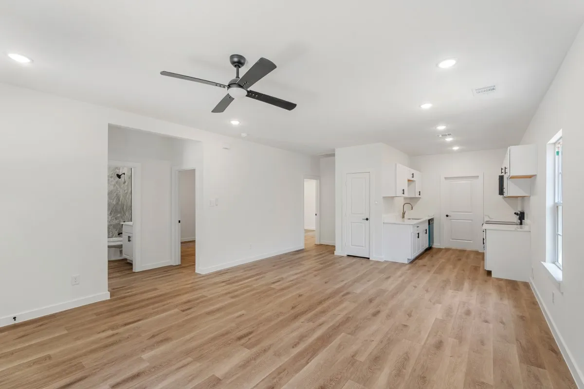 Single Family Residence For Sale in Henderson County , 108 Navajo Drive, Mabank, Texas 75156, 3 Bedroom, 2 Bathroom, Garage spaces, 1,100 Sqft, built in 2026, Price $192,000, mls#21361759, Real Estate Agent in Mabank, Homes For Sale in Henderson county, Homes For Sale in Mabank, Realtor in Mabank Texas, Real Estate Brokerage Independent Realty Texas, Luminita Cordes Realtor