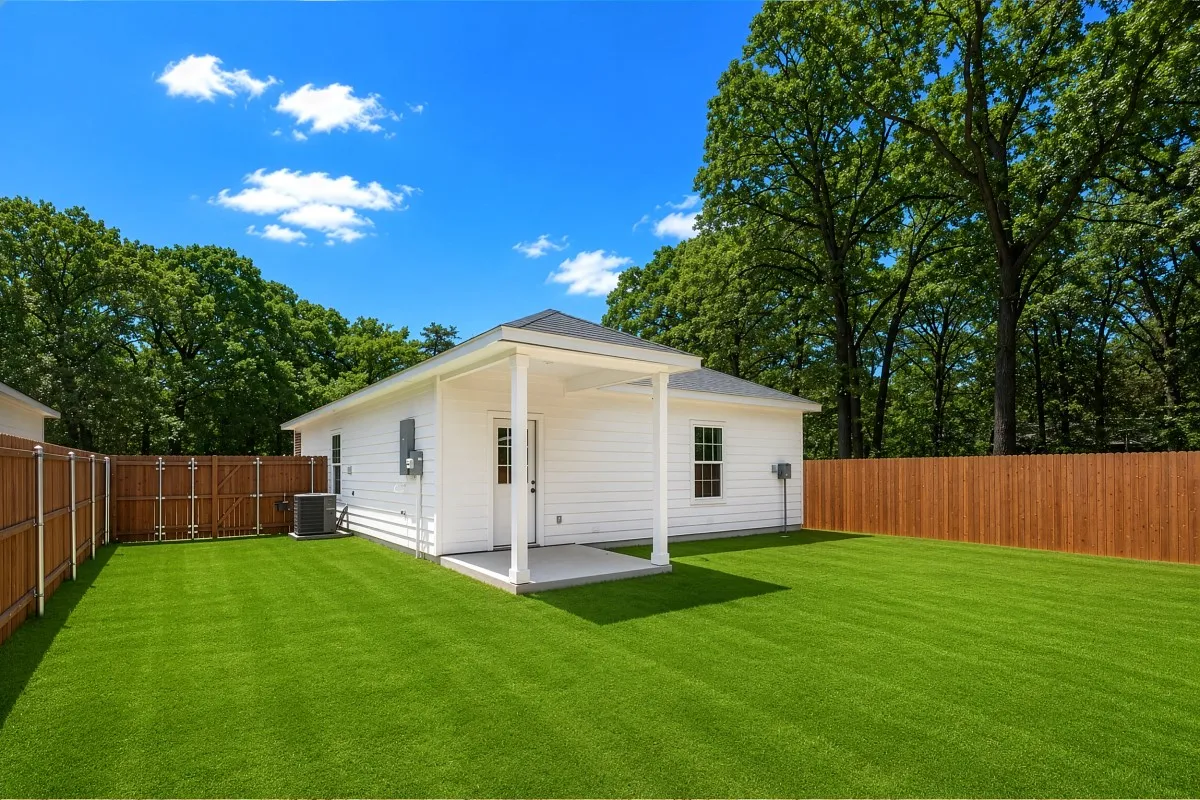 Single Family Residence For Sale in Henderson County , 108 Navajo Drive, Mabank, Texas 75156, 3 Bedroom, 2 Bathroom, Garage spaces, 1,100 Sqft, built in 2026, Price $192,000, mls#21361759, Real Estate Agent in Mabank, Homes For Sale in Henderson county, Homes For Sale in Mabank, Realtor in Mabank Texas, Real Estate Brokerage Independent Realty Texas, Luminita Cordes Realtor