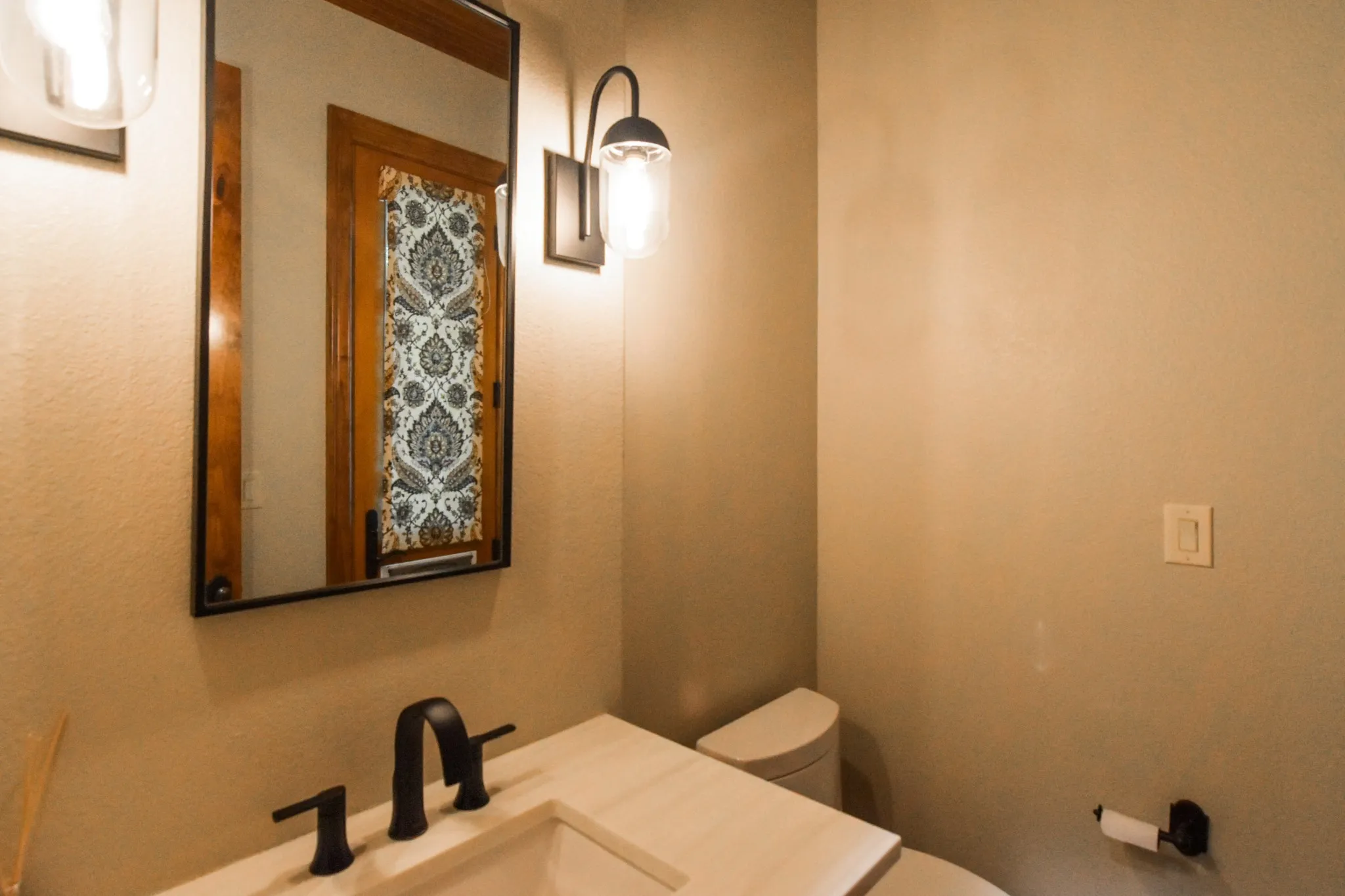 Single Family Residence For Rent in Collin County , 11845 Verona Court, Frisco, Texas 75035, 4 Bedroom, 4 Bathroom, 3 Garage spaces, 3,767 Sqft, built in 2010, mls#21359863, Real Estate Agent in Frisco, Homes For Rent in Collin county, Homes For Rent in Frisco, Realtor in Frisco Texas, Real Estate Brokerage Independent Realty Texas, Luminita Cordes Realtor