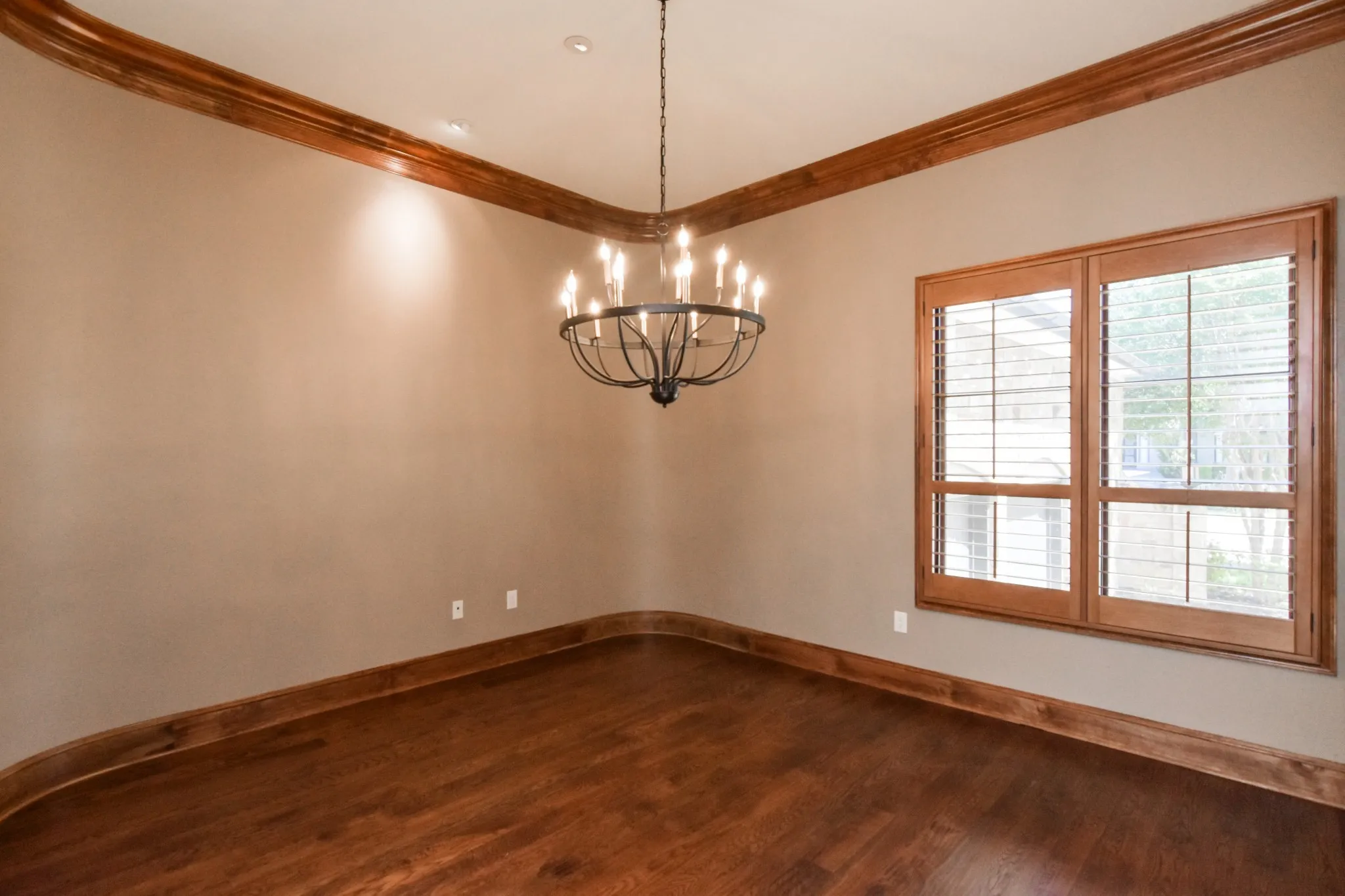 Single Family Residence For Rent in Collin County , 11845 Verona Court, Frisco, Texas 75035, 4 Bedroom, 4 Bathroom, 3 Garage spaces, 3,767 Sqft, built in 2010, mls#21359863, Real Estate Agent in Frisco, Homes For Rent in Collin county, Homes For Rent in Frisco, Realtor in Frisco Texas, Real Estate Brokerage Independent Realty Texas, Luminita Cordes Realtor
